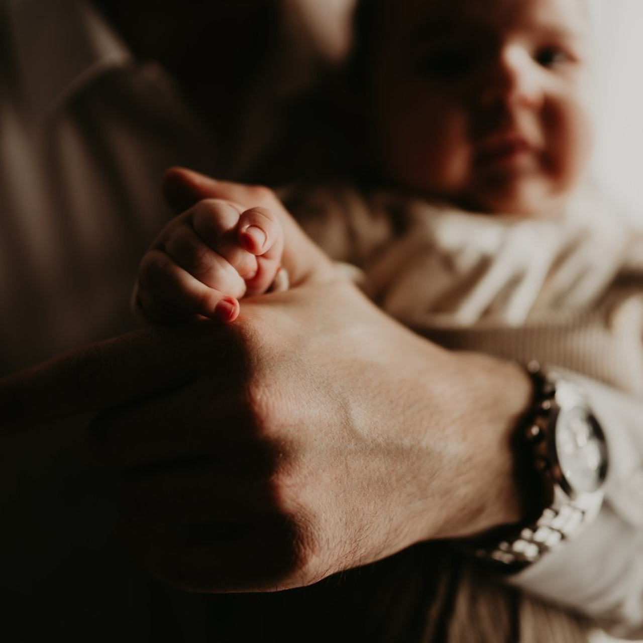 Recenzii. Catalin Brinza