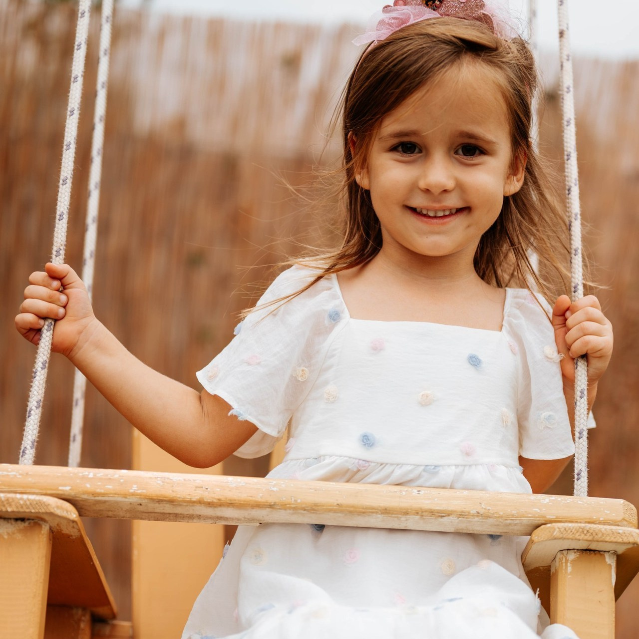 VAŠI UTISCI. Dečiji i porodični fotograf