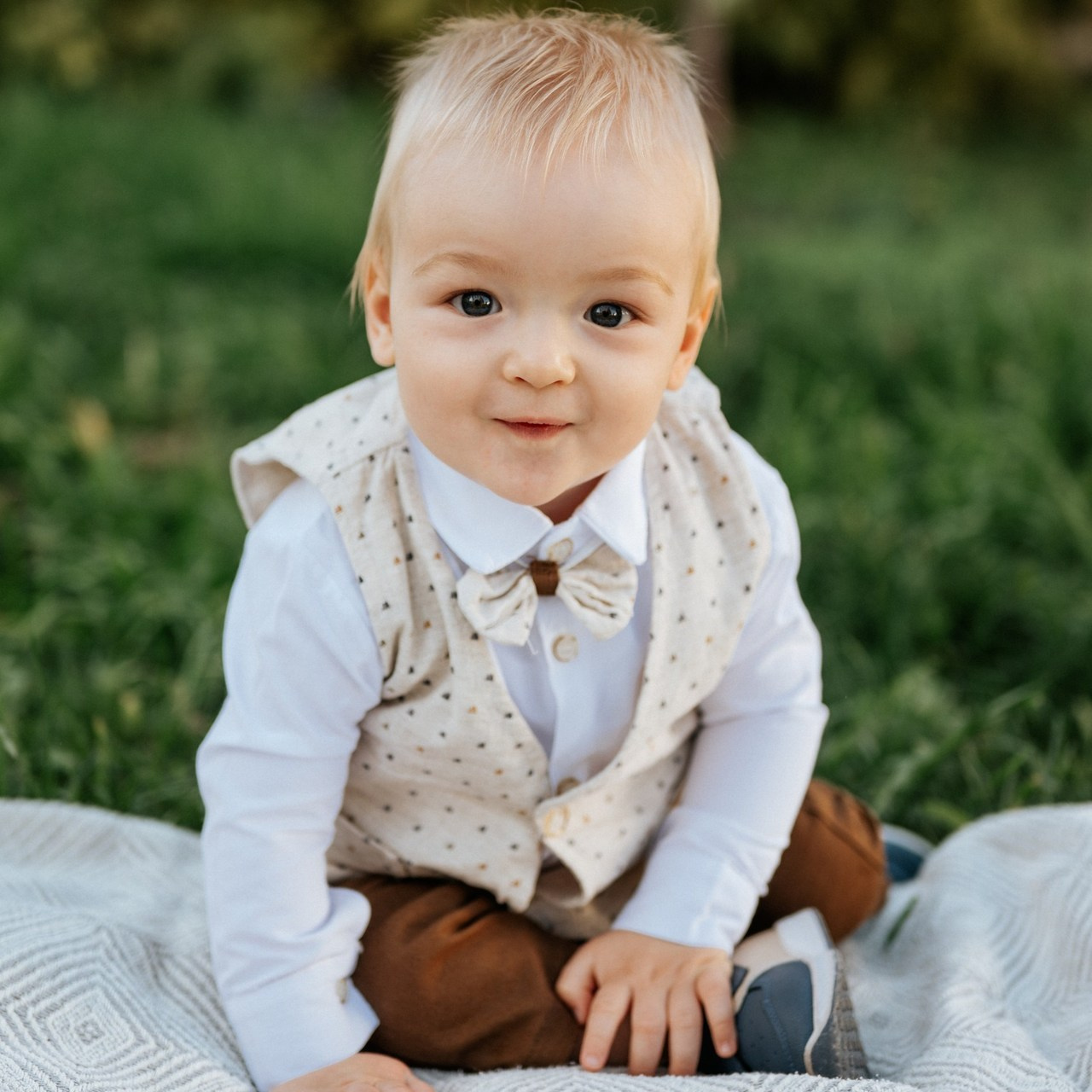 VAŠI UTISCI. Dečiji i porodični fotograf