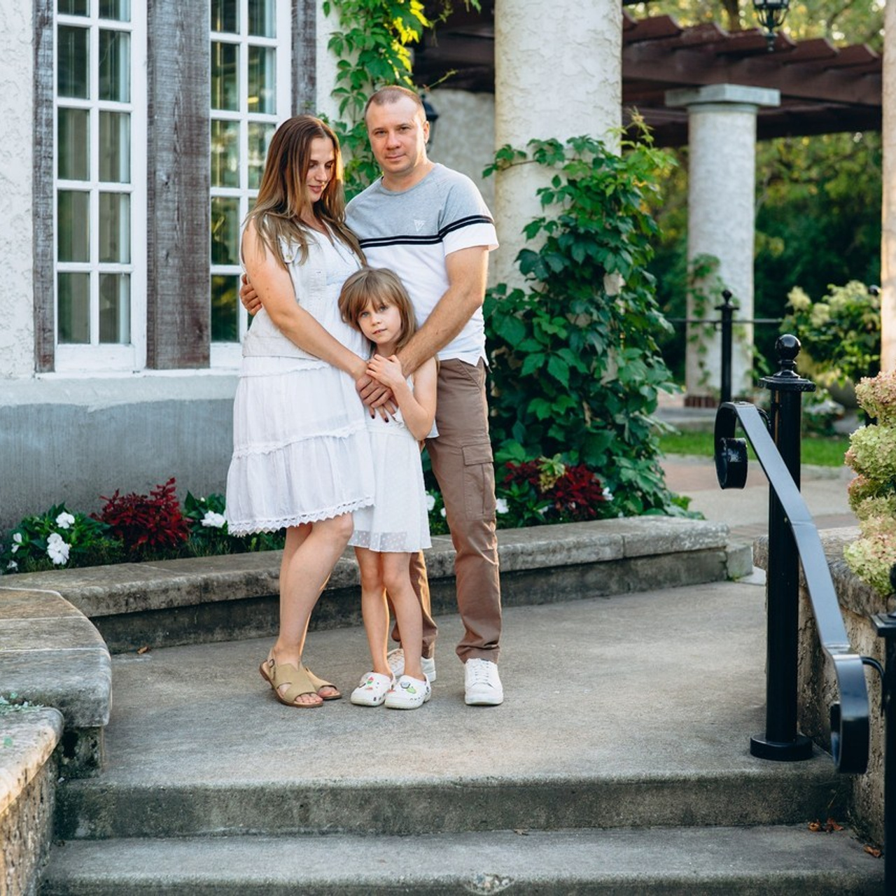 Family photoshoot. Photographer Viktoriia Skavronskaya