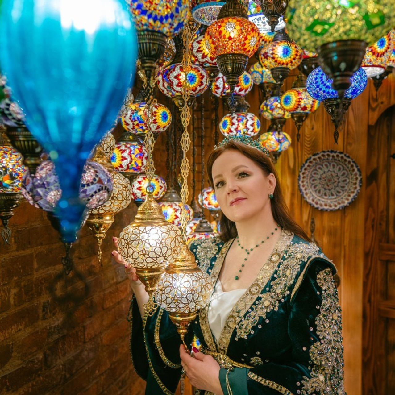 Фотосессия в Стамбуле. Фотограф в Стамбуле. Лайфстайл фотограф в Стамбуле Анатолий. Фотосессии на крышах с чайками