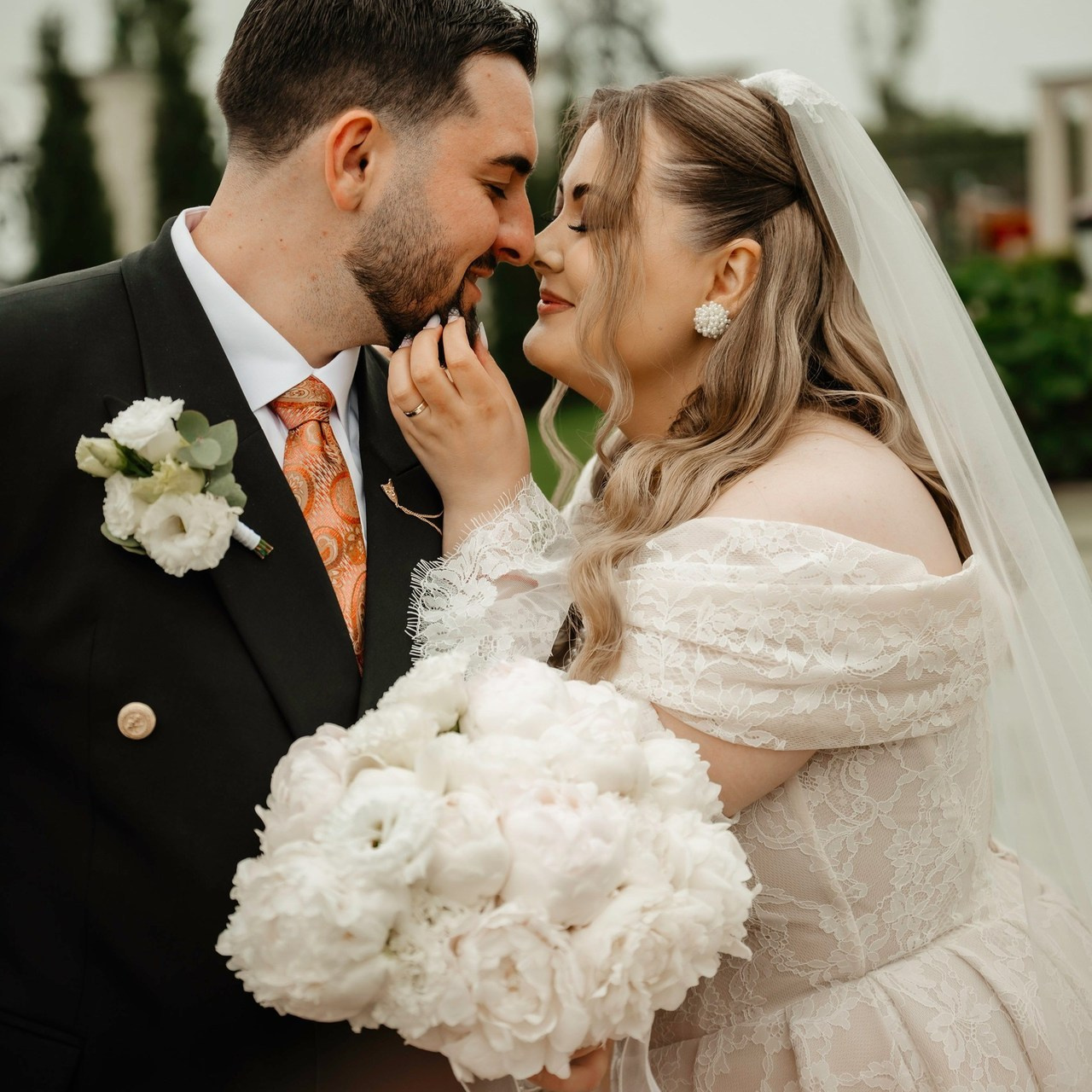 Feedback. Wedding & Family Photographer