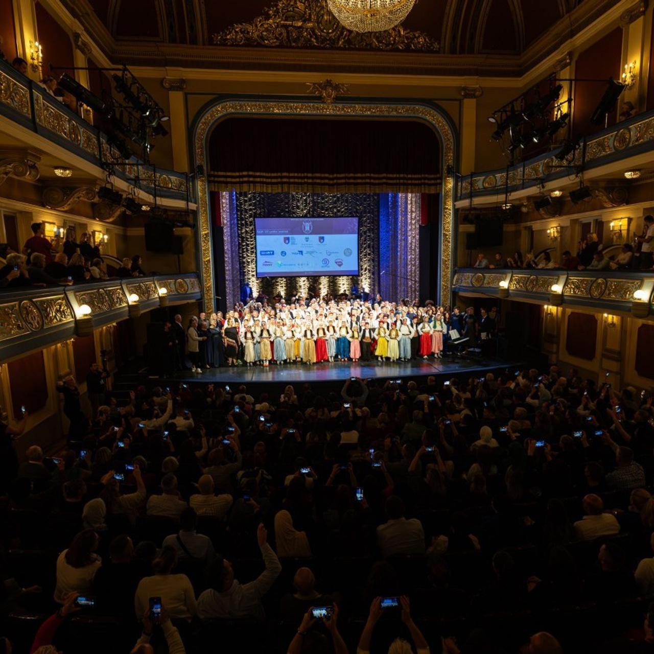 Client Testimonials – Photography Experiences & Reviews. Namir Čomaga — fotograf iz Sarajeva, portreti, tradicija i kultura u fokusu objektiva