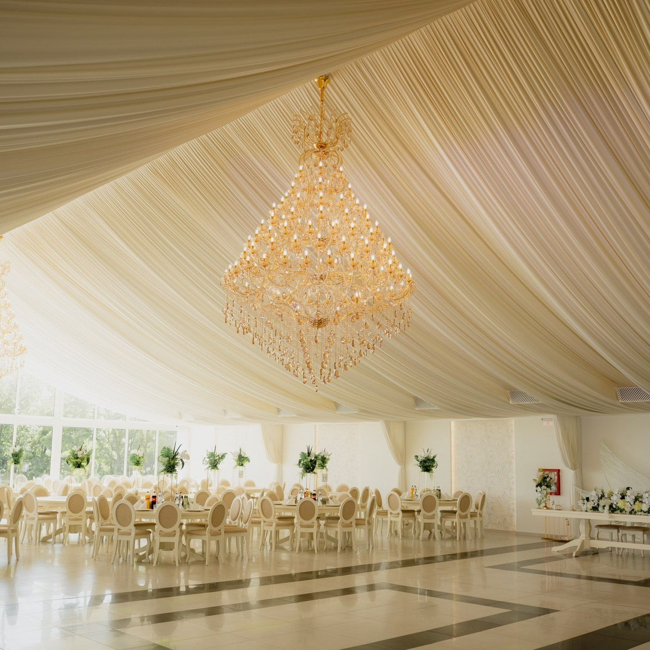 Testimonials. Visuals of Theodor — Wedding Photographer
