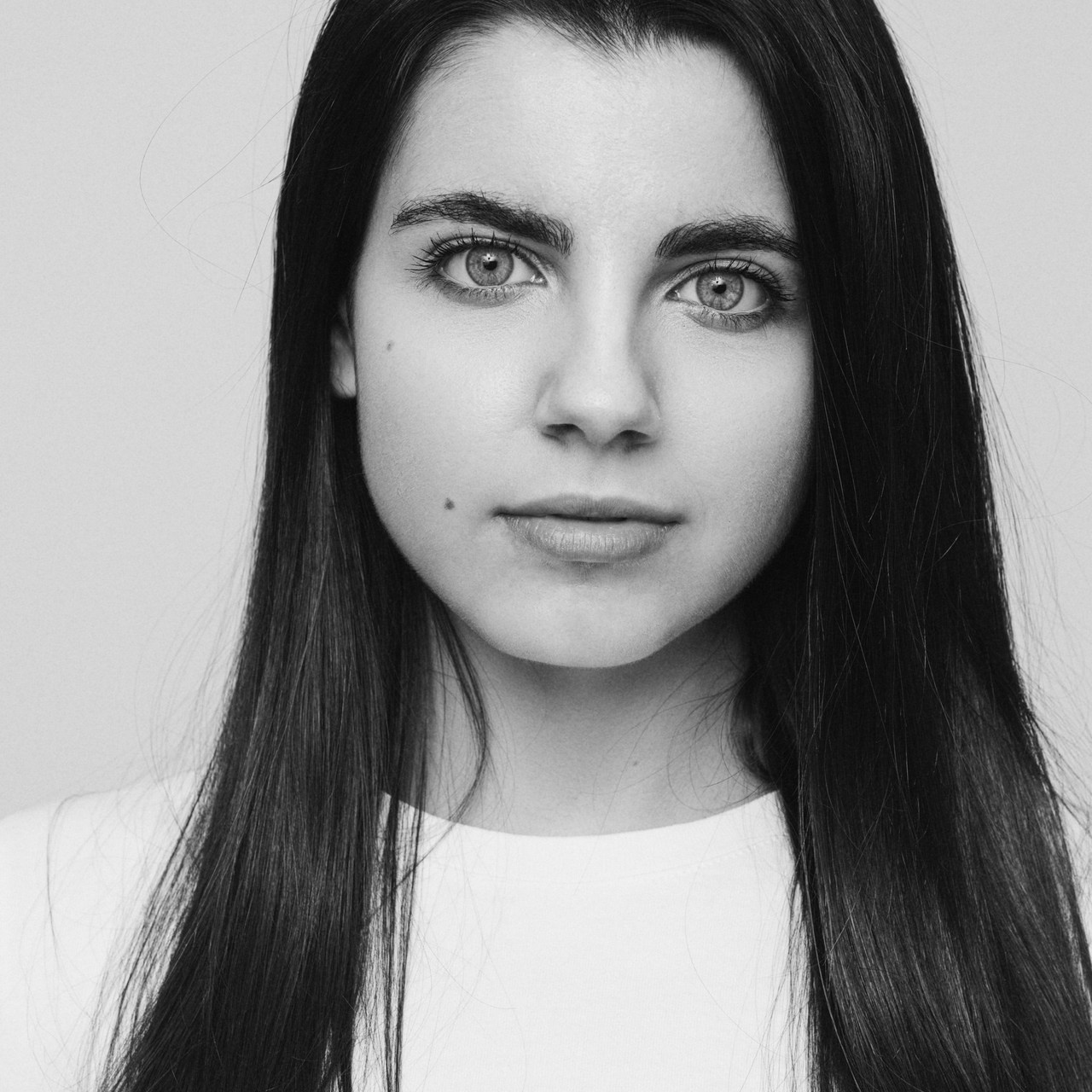 Testimonials. Fashion, portrait, interior photography. Valencia, Spain. Dmitry Ivanov. Retrato, fotos de interiores