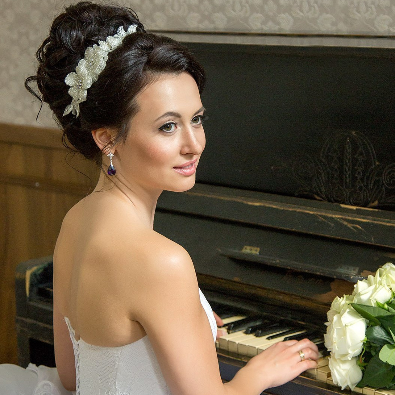 Wedding photographer Michigan. Anastasia Post: Wedding and Editorial Photography