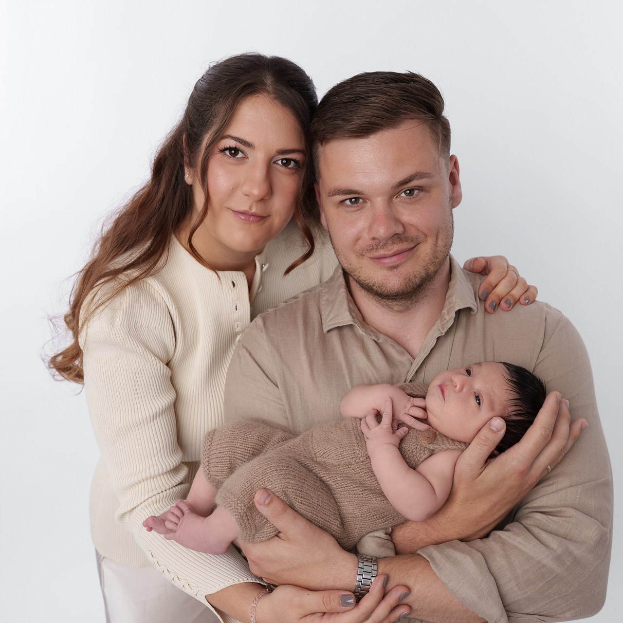 Referenzen. Anna, Fotografin aus Wien, Österreich. Ich fotografiere in folgenden Genres: Babybauch-, Familien-, Mode- und Weihnachtsfotografie