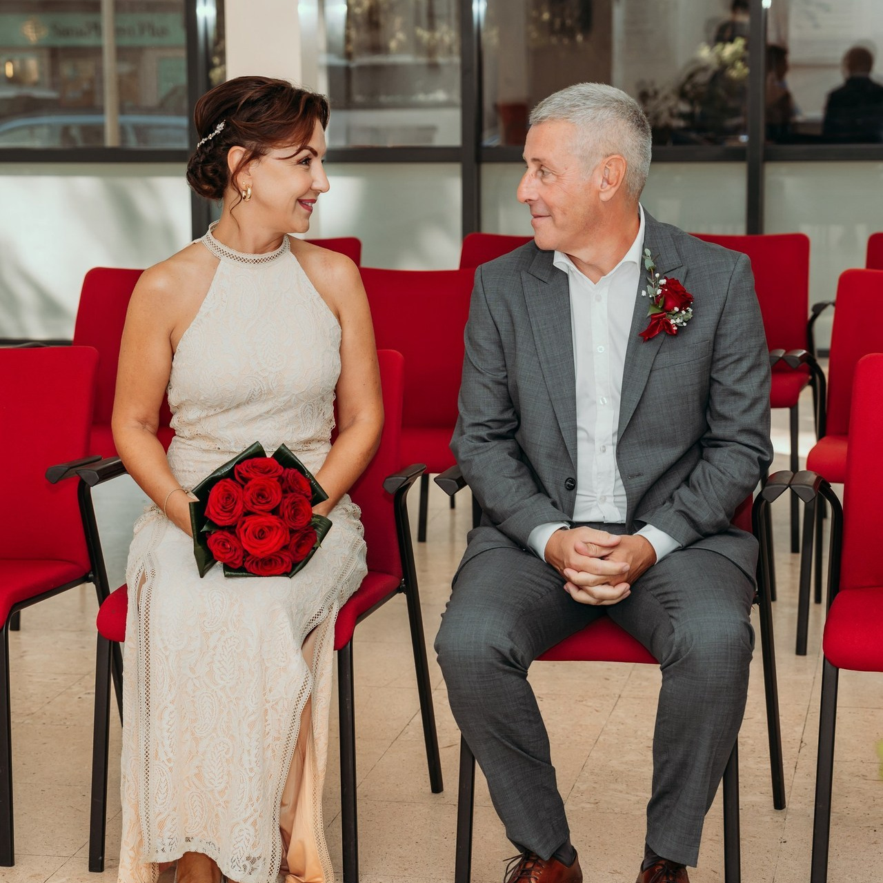 RECENZIJE. DEČIJI FOTOGRAF BEOGRAD|NOVOGODISNJE FOTOGRAFISANJE|CAKE SMASH