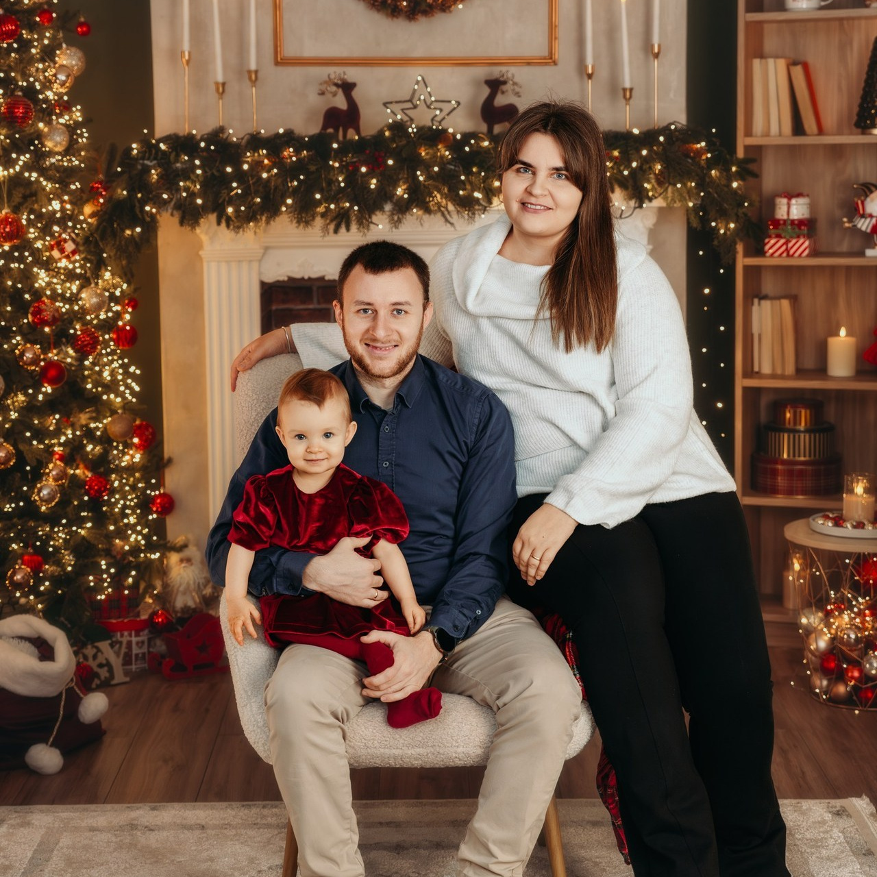 RECENZIJE. DEČIJI FOTOGRAF BEOGRAD|NOVOGODISNJE FOTOGRAFISANJE|CAKE SMASH