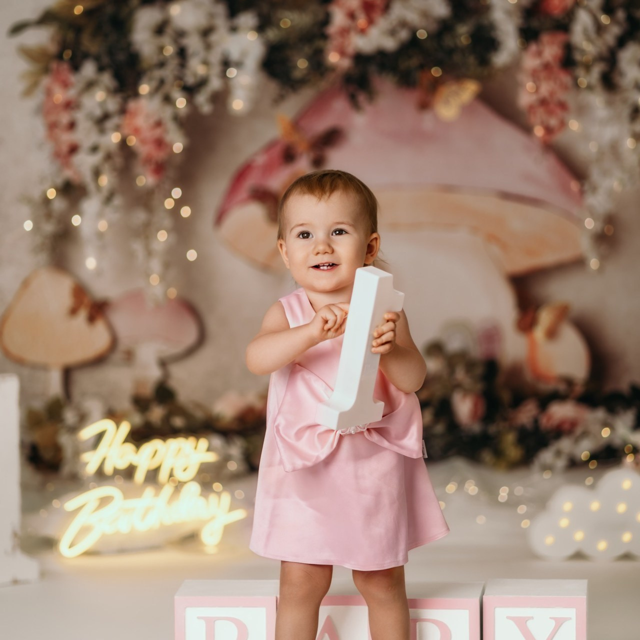 RECENZIJE. DEČIJI FOTOGRAF BEOGRAD|NOVOGODISNJE FOTOGRAFISANJE|CAKE SMASH