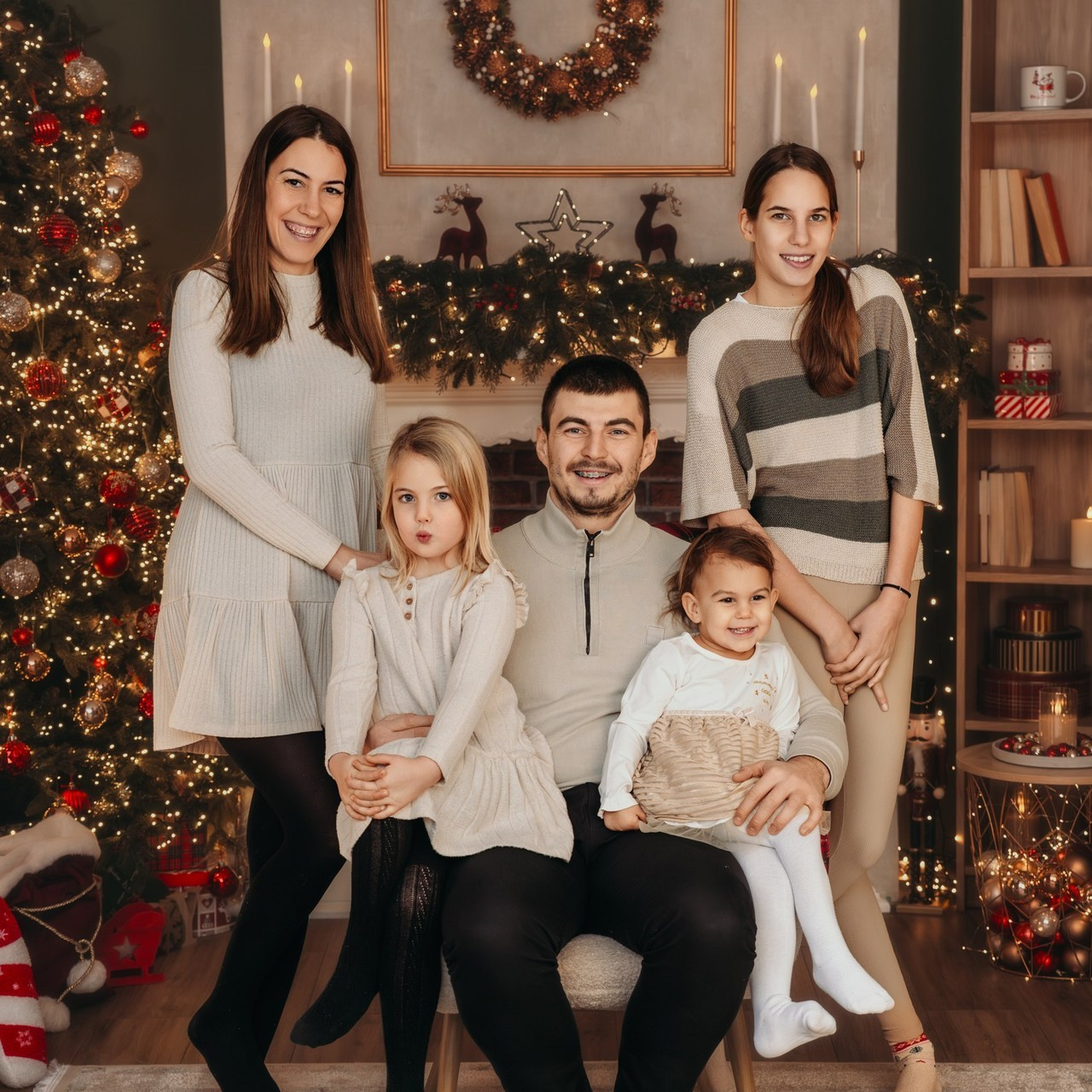 RECENZIJE. DEČIJI FOTOGRAF BEOGRAD|NOVOGODISNJE FOTOGRAFISANJE|CAKE SMASH