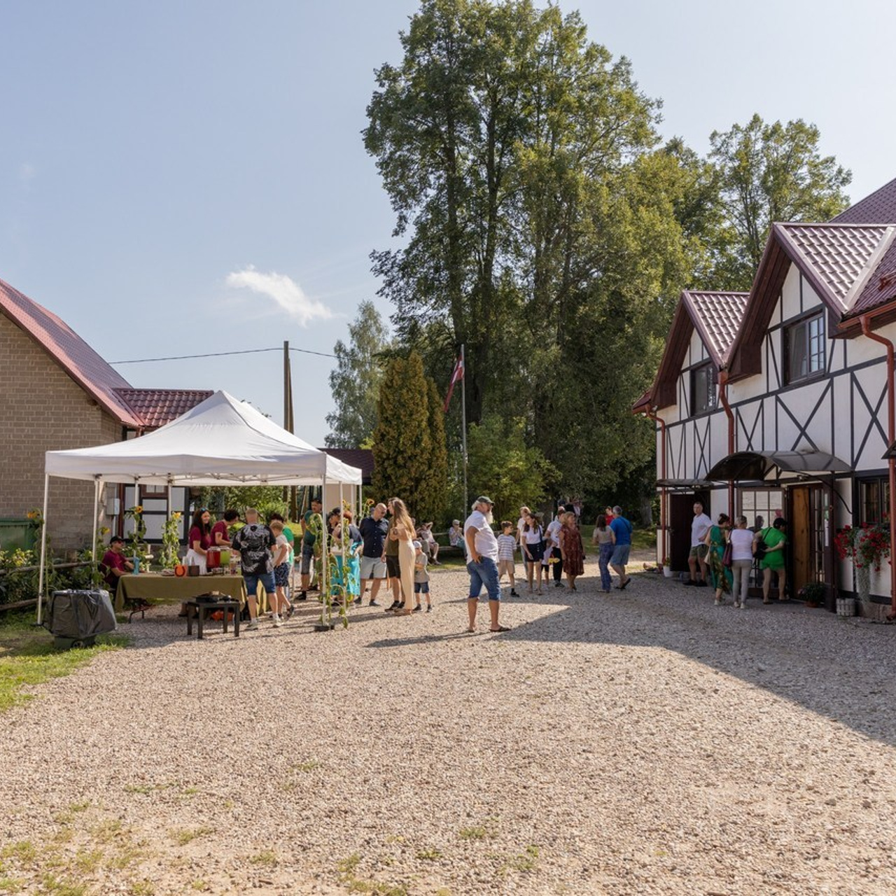 Atsauksmes. FOTOGRĀFS| LATVIJA |DAUGAVPILS|