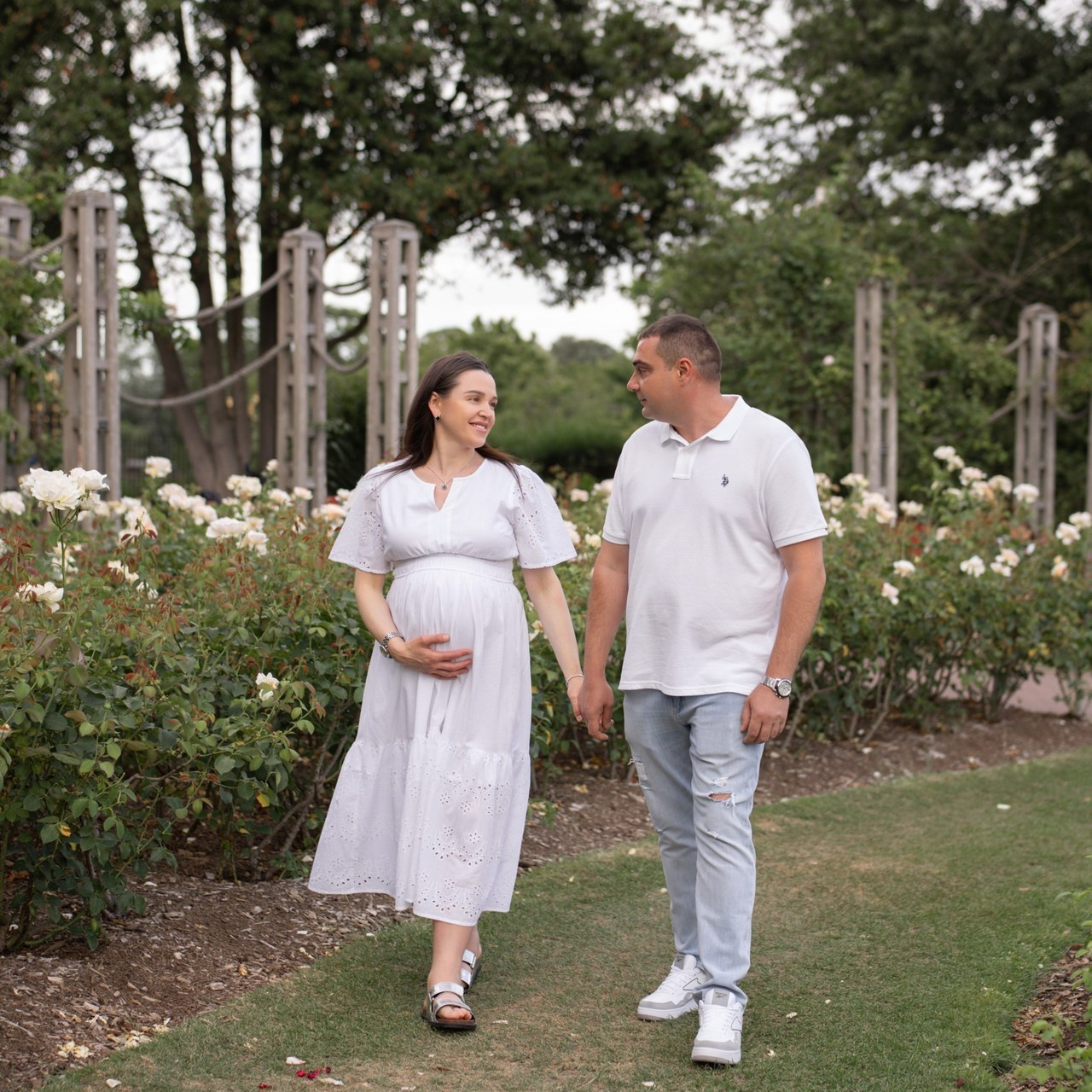 Reviews. Julia Kuzmovych personal and pregnancy photographer in London
