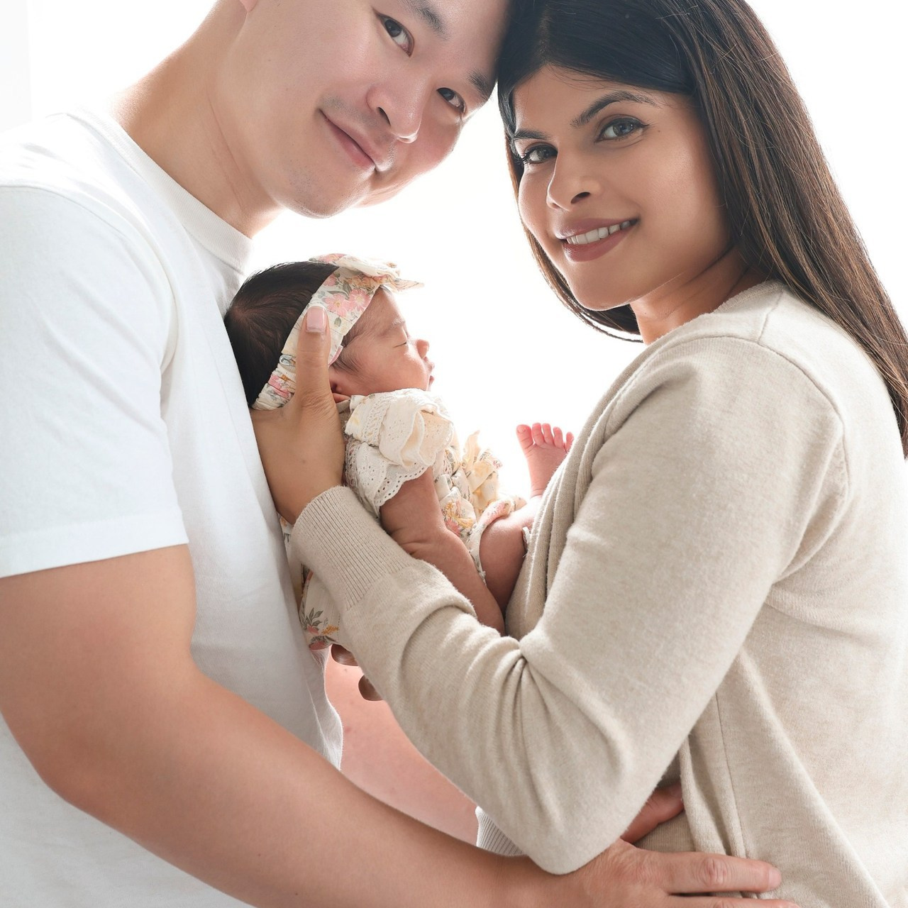 Reviews. Julia Kuzmovych personal and pregnancy photographer in London