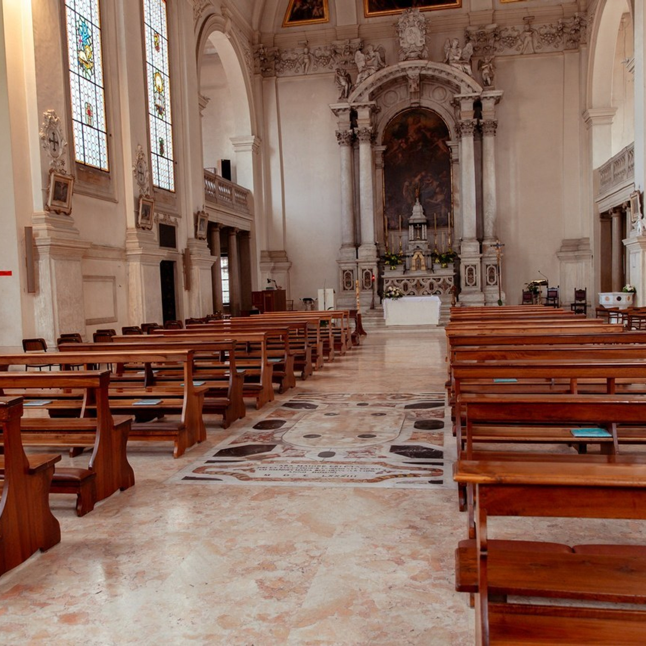 Lascia una recensione se hai avuto occasione di farti fare un servizio. Luci e Capricci Photography