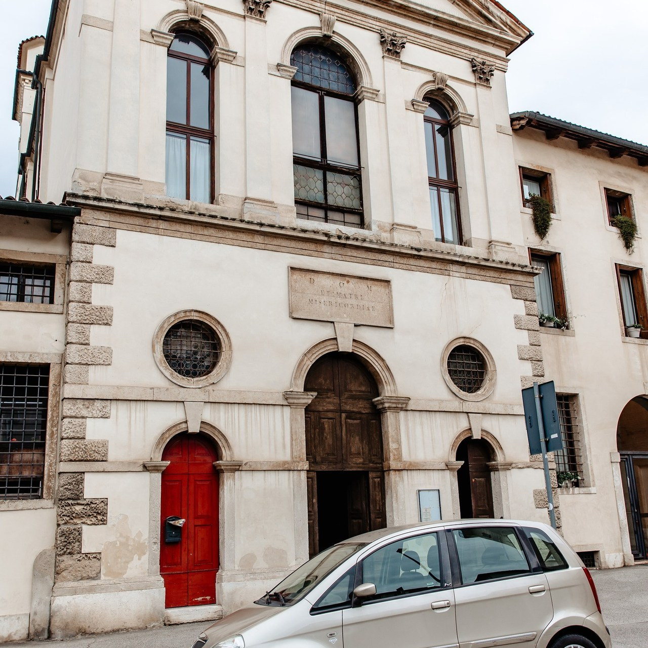 Lascia una recensione se hai avuto occasione di farti fare un servizio. Luci e Capricci Photography