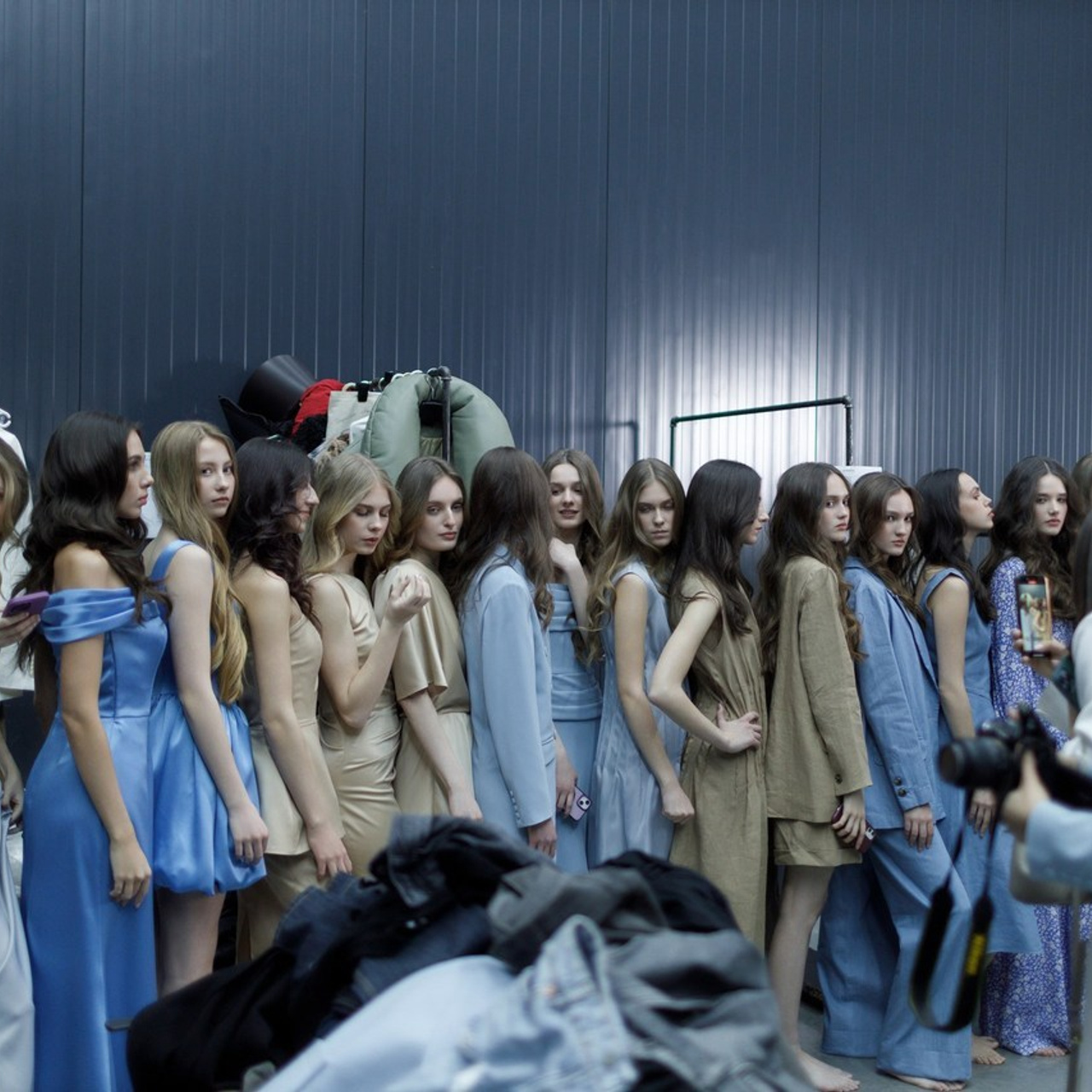 Reviews. Captured by Hallovud