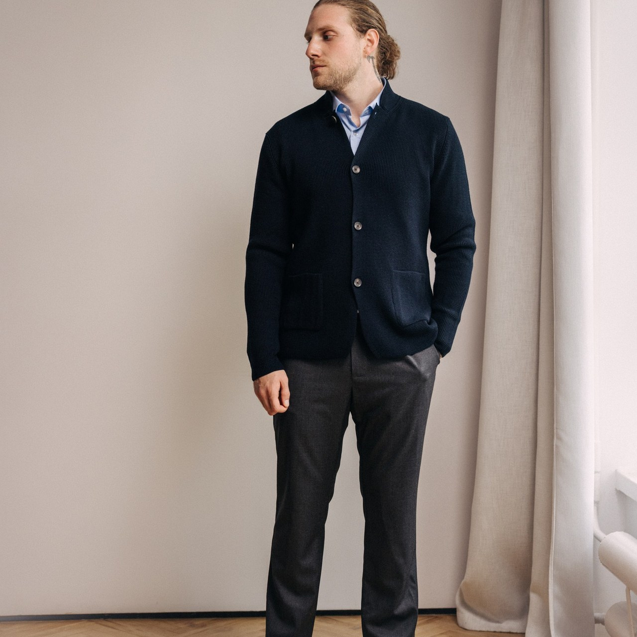 Reviews. Captured by Hallovud