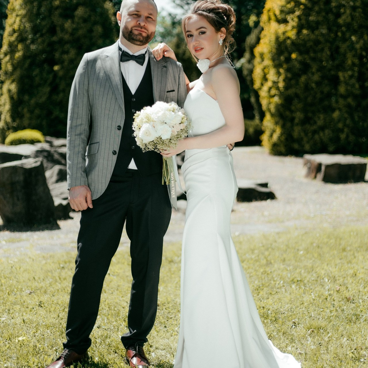 Reviews. Captured by Hallovud