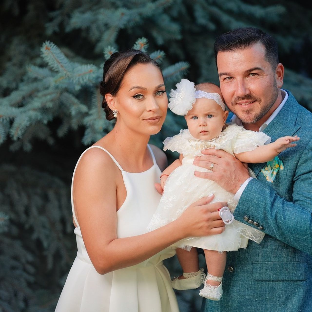 Opinii. Hello, I’m Catalin Baloi, I’m a professional wedding, baptism, engagement and photoshoot photographer