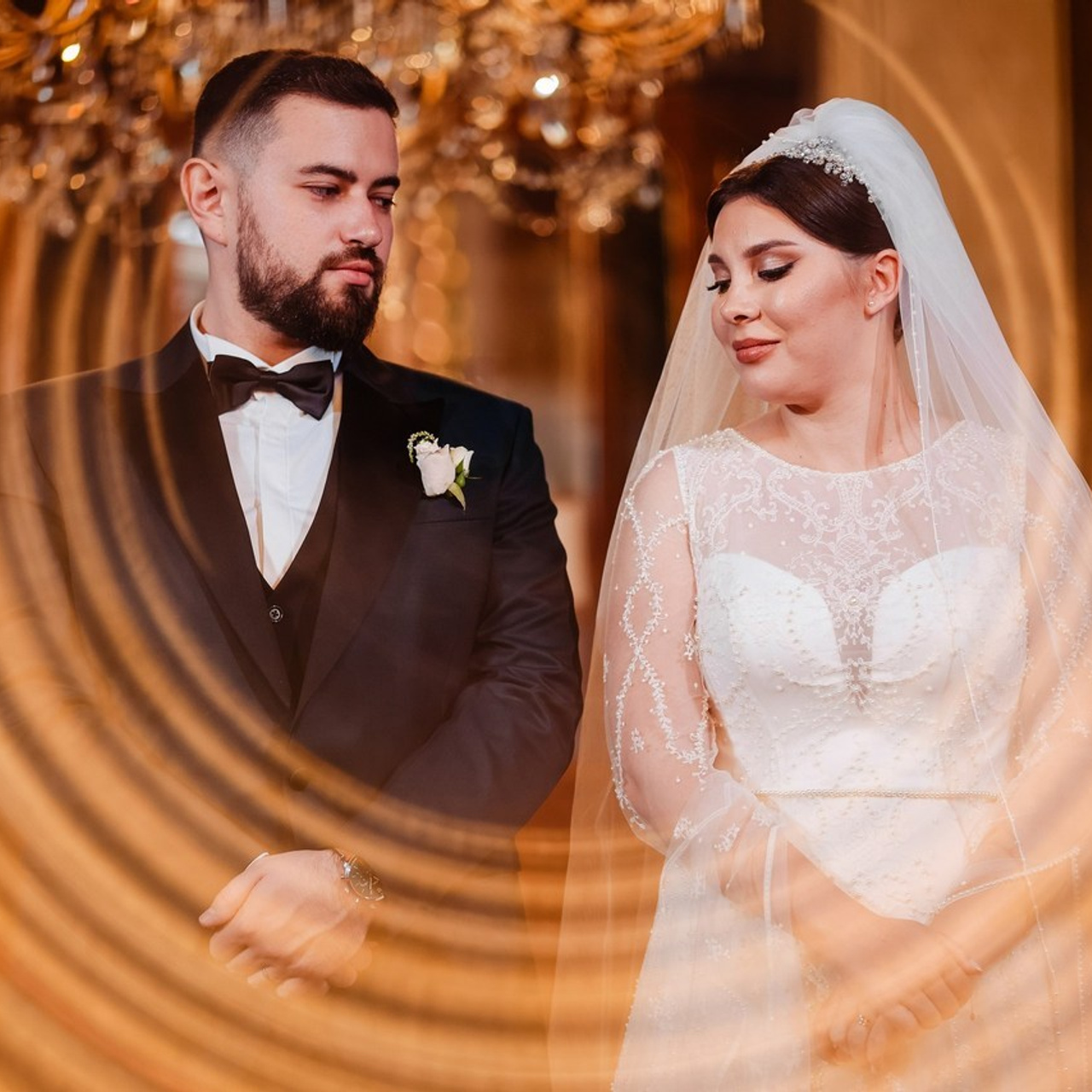 Opinii. Hello, I’m Catalin Baloi, I’m a professional wedding, baptism, engagement and photoshoot photographer