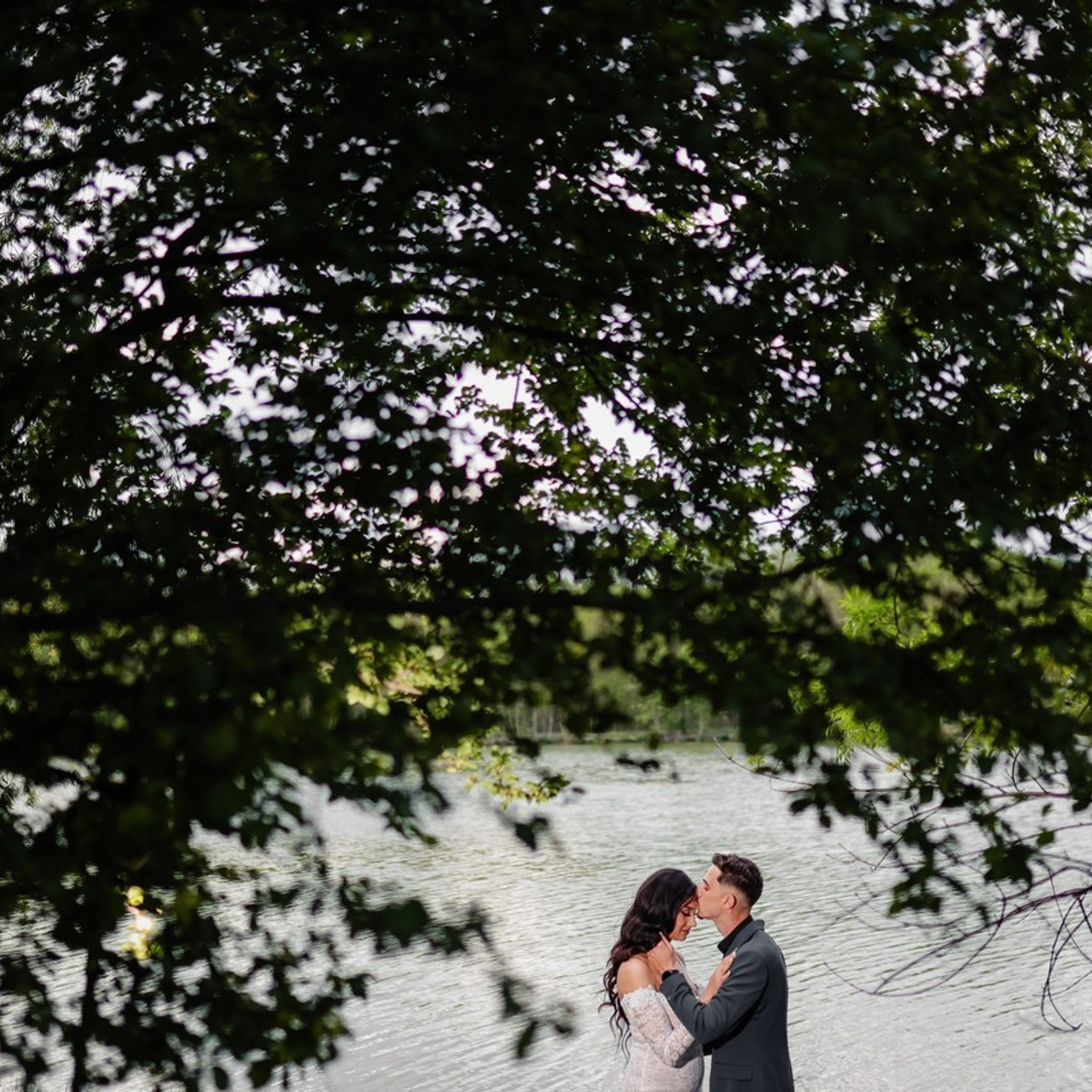 Opinii. Hello, I’m Catalin Baloi, I’m a professional wedding, baptism, engagement and photoshoot photographer