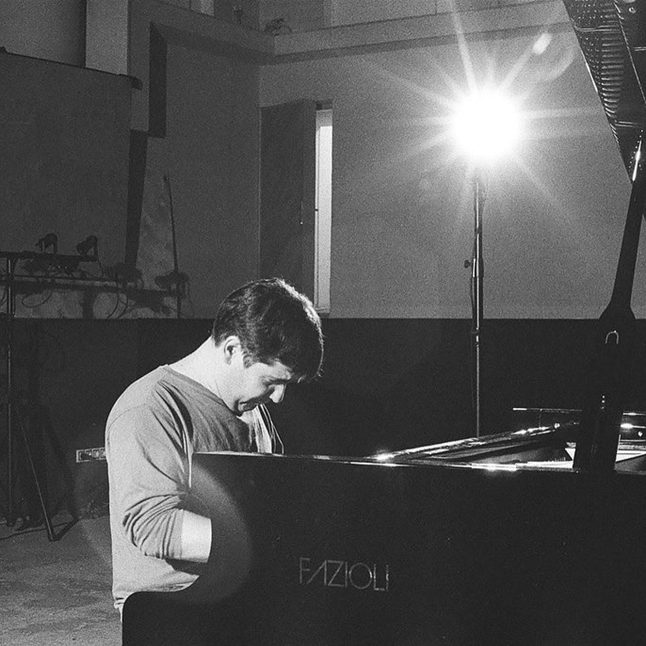 Vadym Kholodenko. Analog. Anastasia Shapoval violoniste et photographe. Annecy — Geneve
