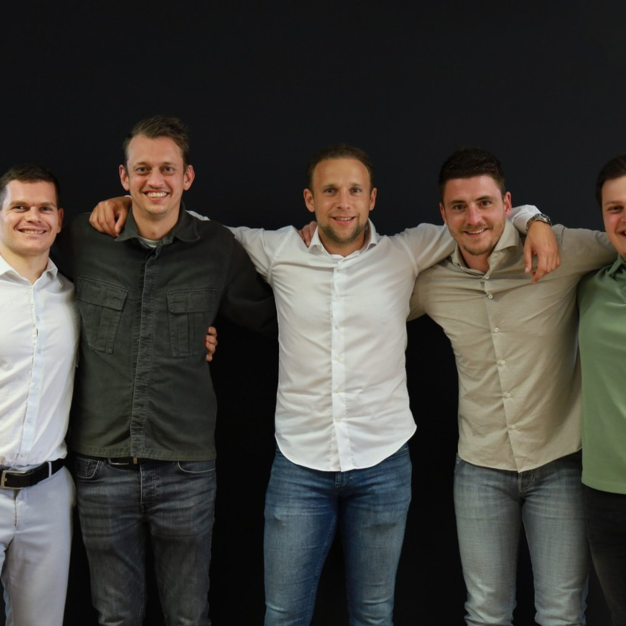 Reviews. Emiliia Kotruch PHOTOGRAPHER