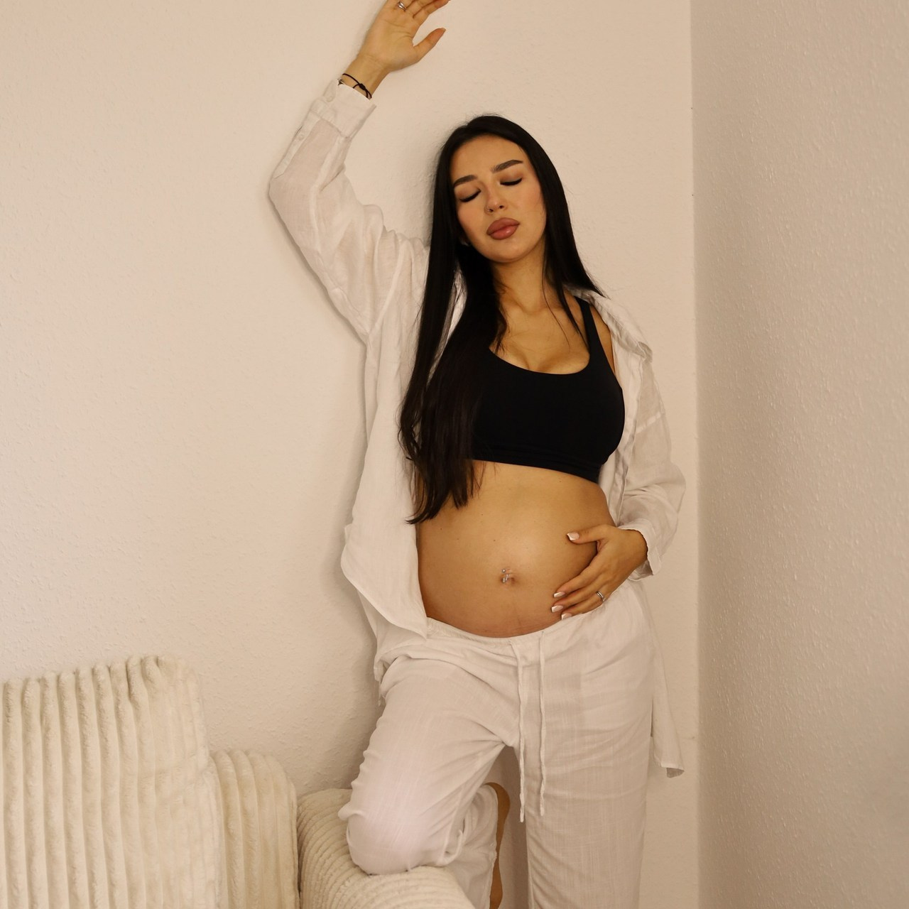 Reviews. Emiliia Kotruch PHOTOGRAPHER