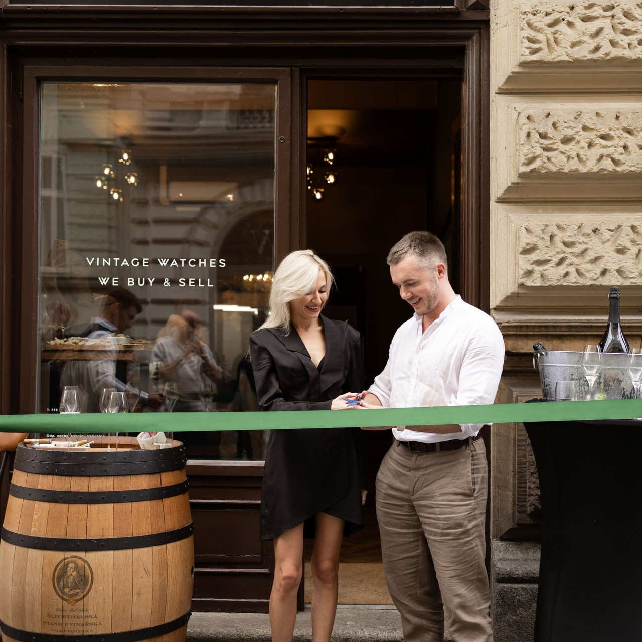 Reviews. Mari So — Photographer Prague