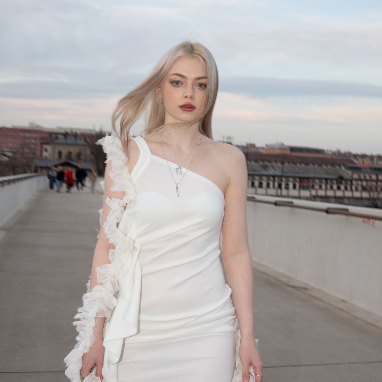 Reviews. Mari So — Photographer Prague