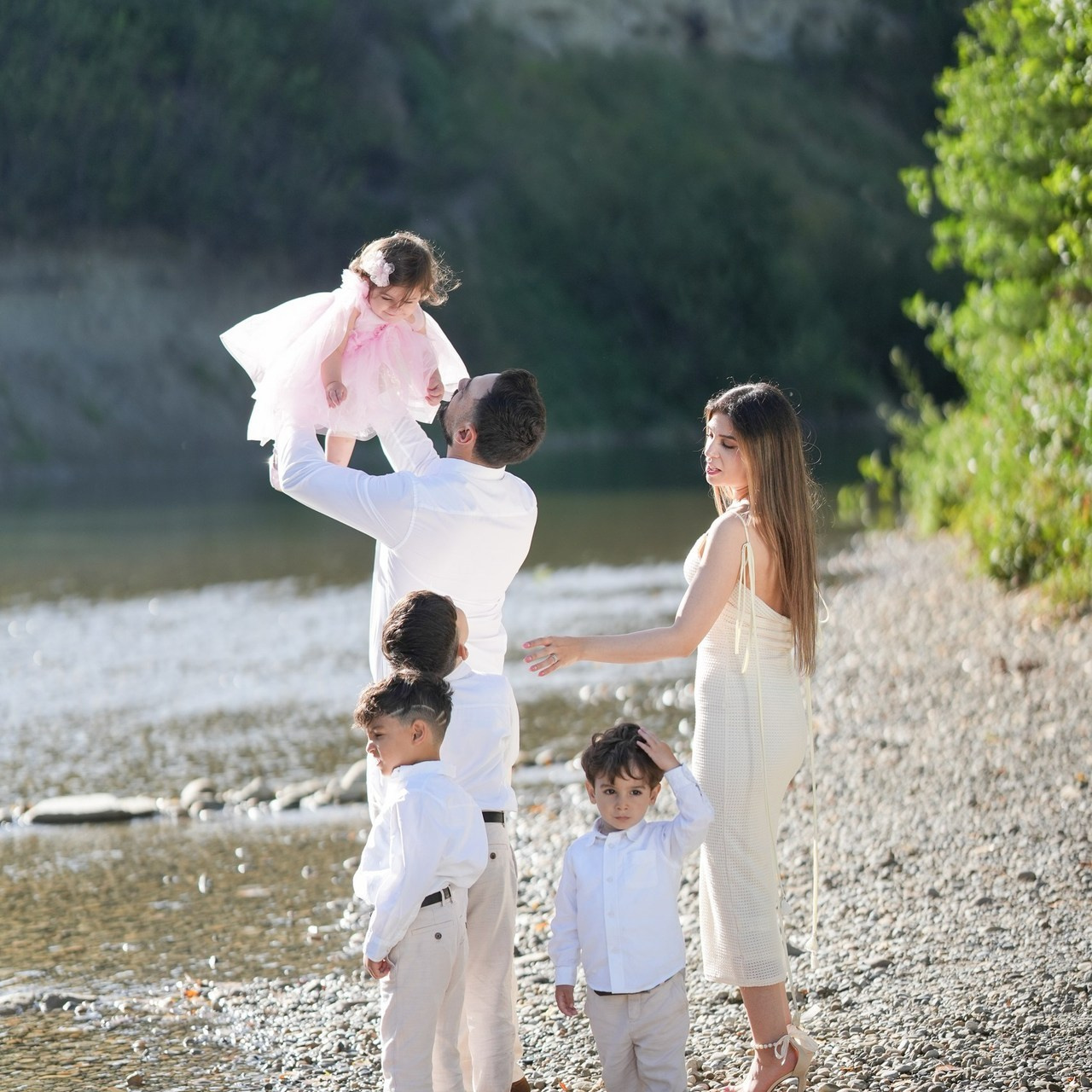Reviews. Calgary Portrait & Family and Child Photographer