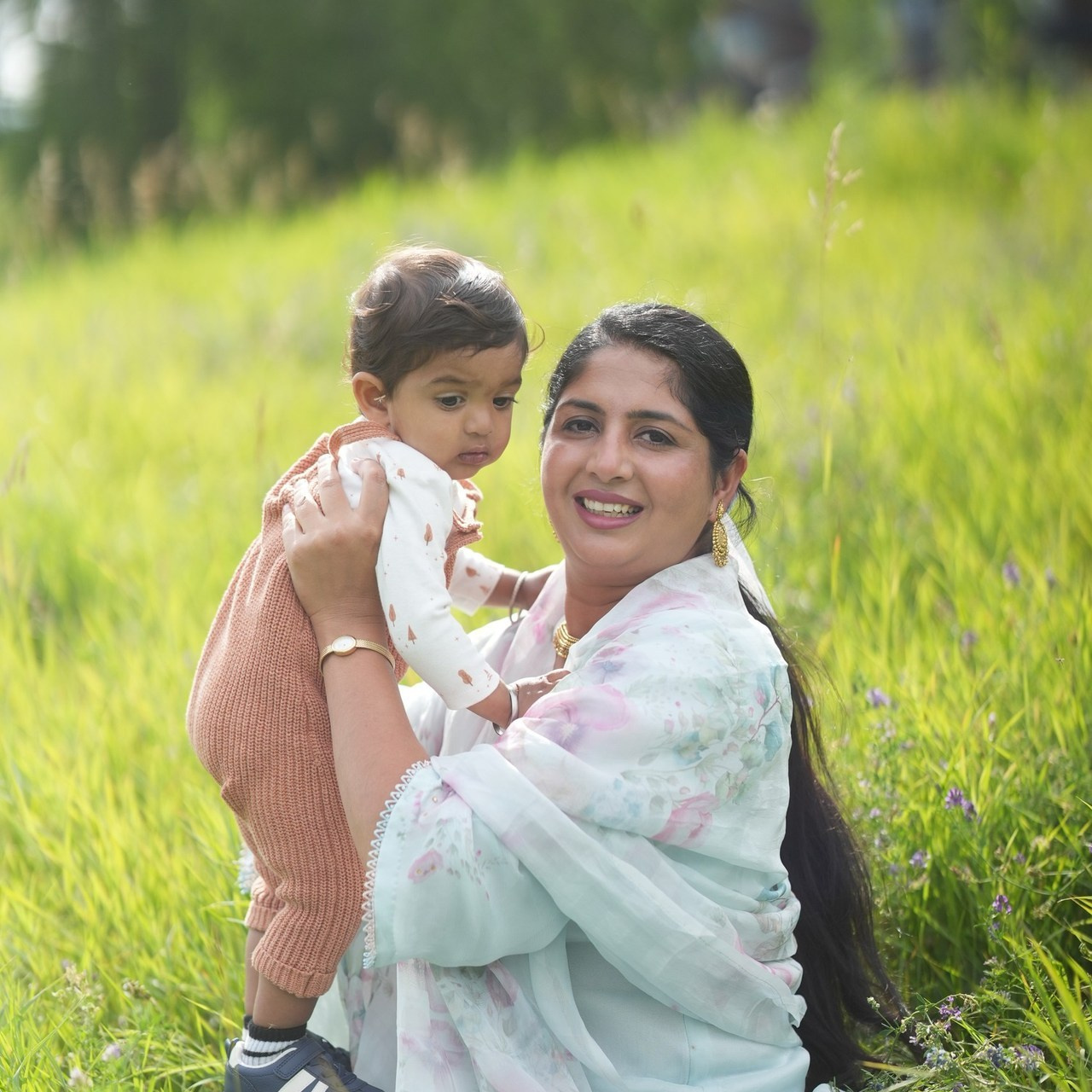 Reviews. Calgary Portrait & Family and Child Photographer