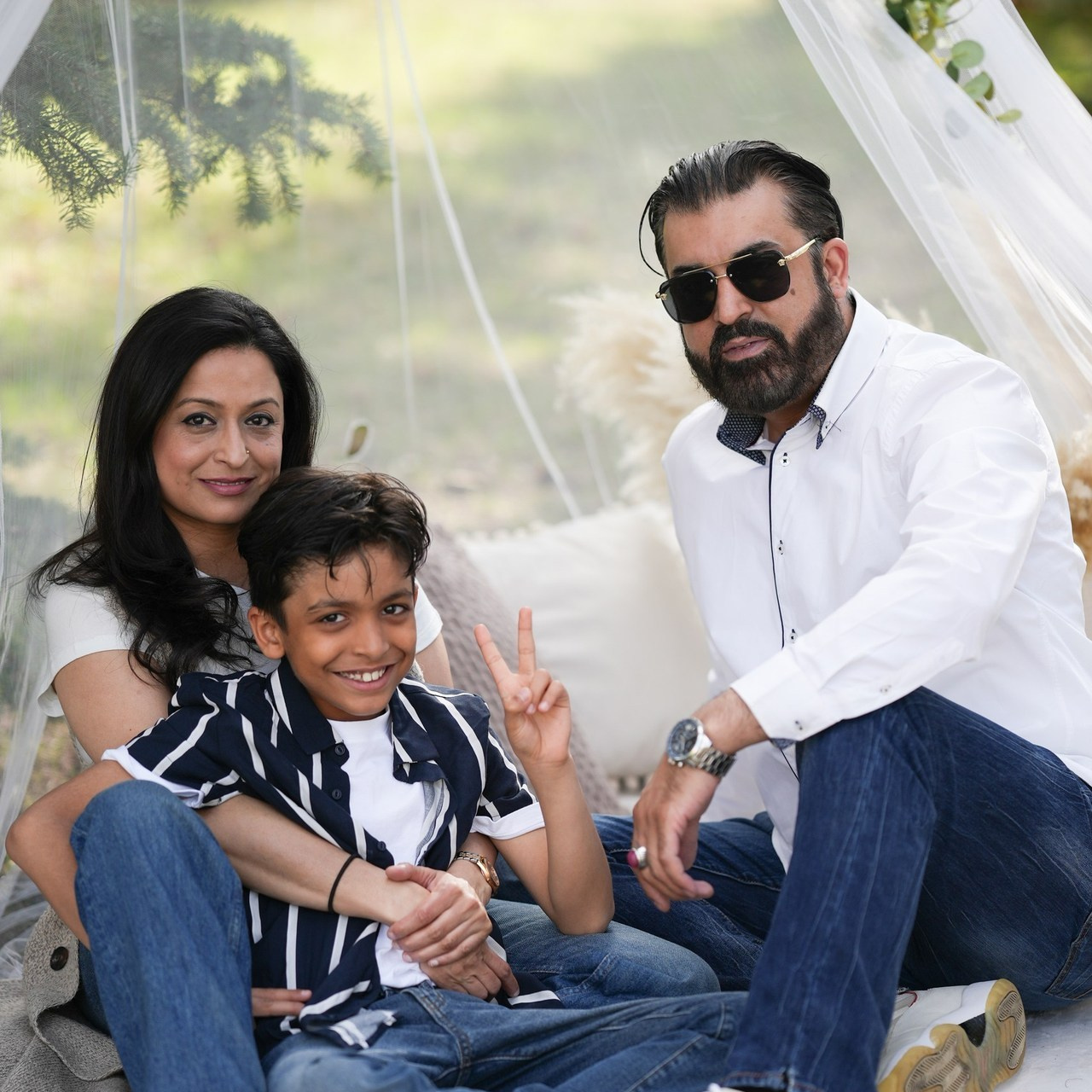 Reviews. Calgary Portrait & Family and Child Photographer