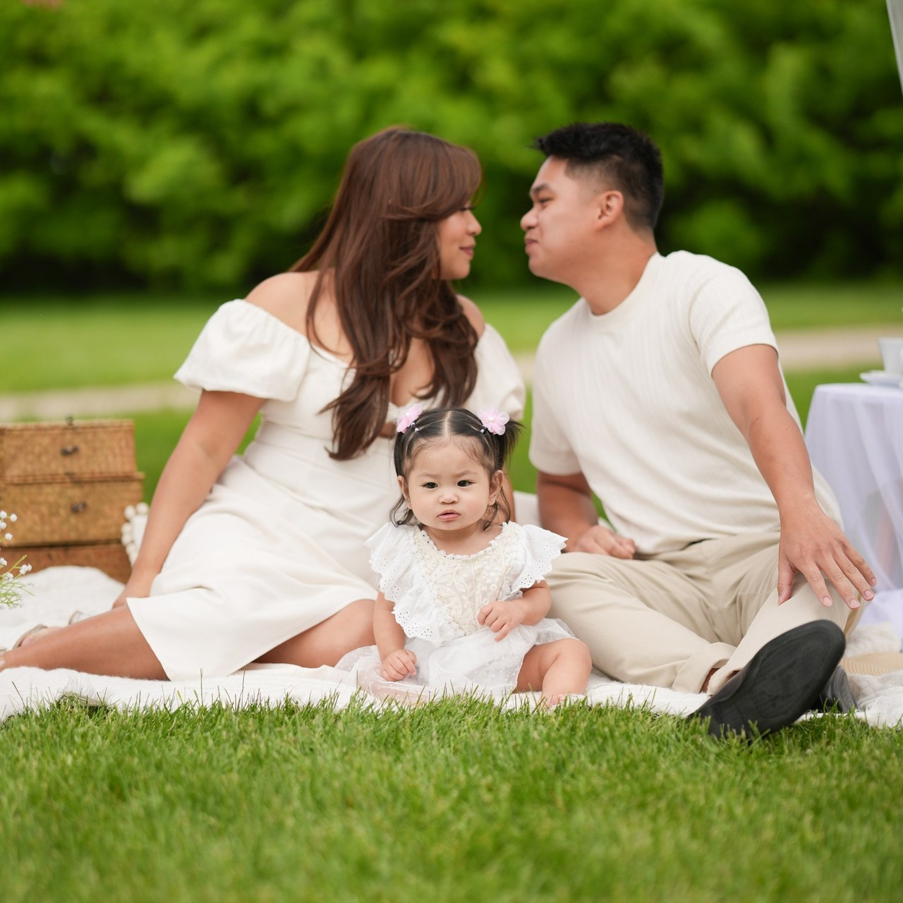 Reviews. Calgary Portrait & Family and Child Photographer