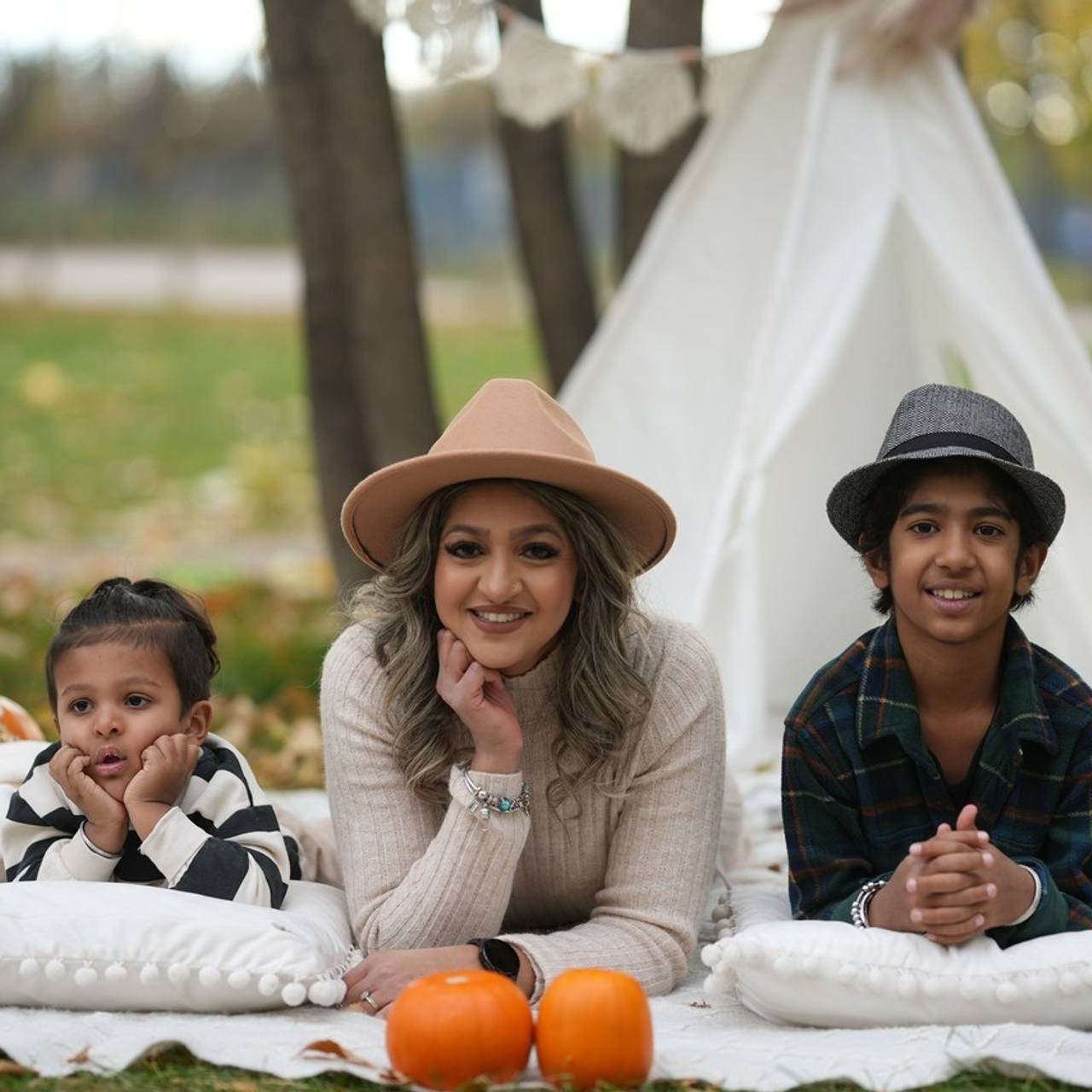 Reviews. Calgary Portrait & Family and Child Photographer