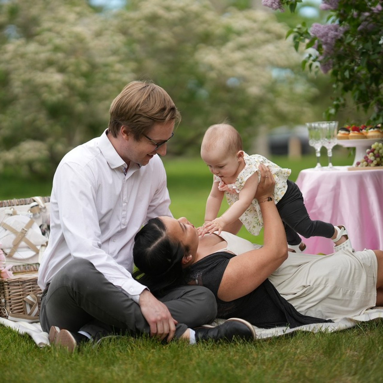 Reviews. Calgary Portrait & Family and Child Photographer