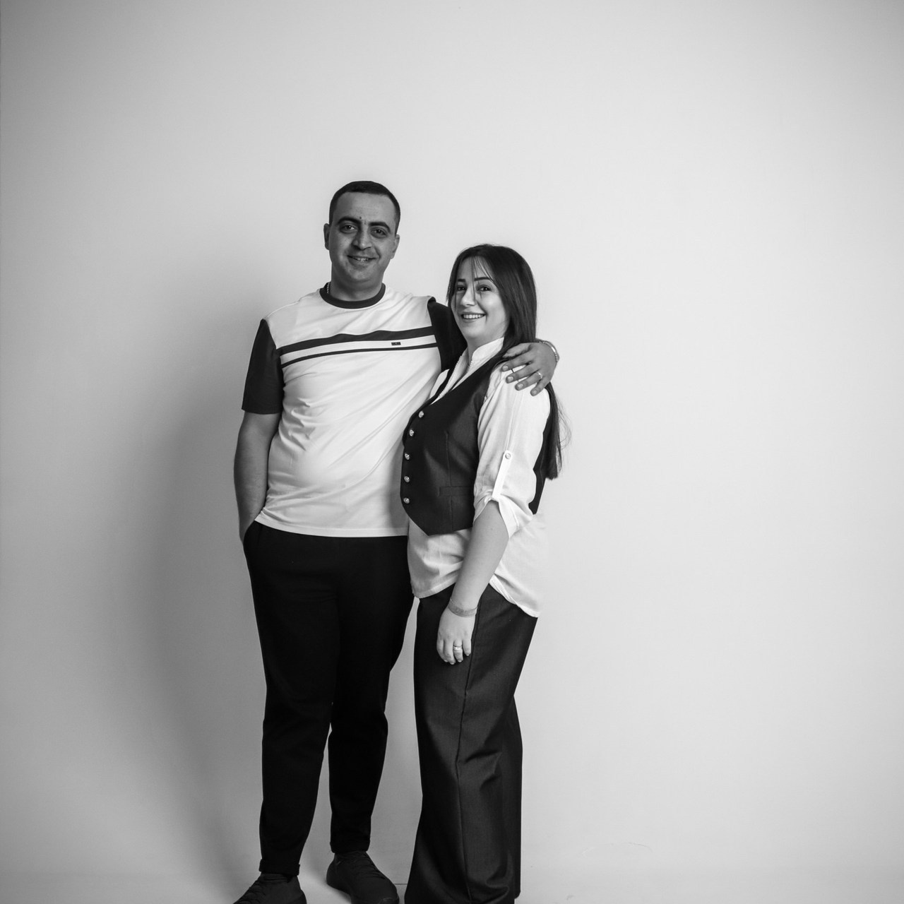 Կարծիքներ. Monolab Self-Portrait Studio Գրանցվեք ֆոտոսեսիայի առանց լուսանկարչի