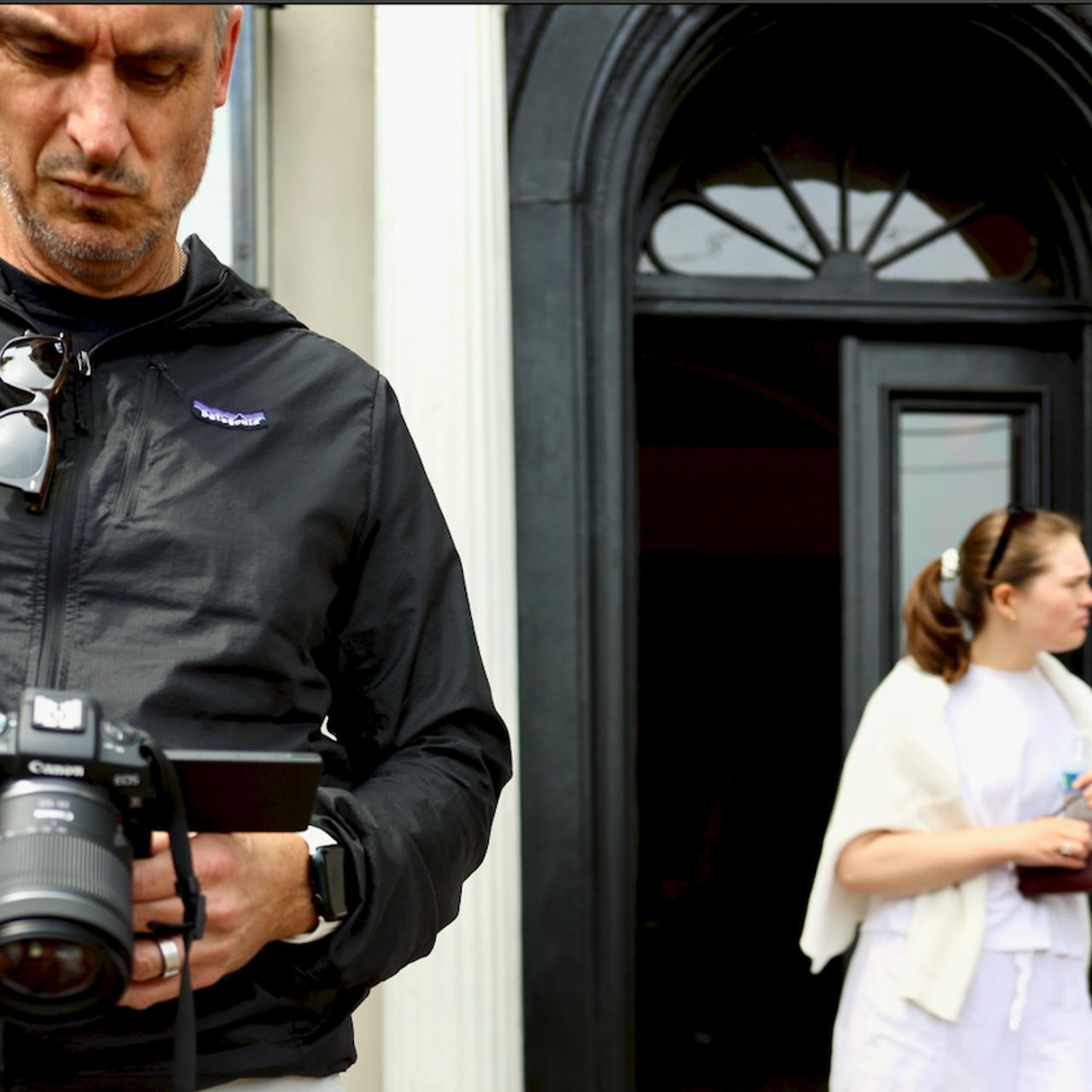 Reviews. Sonny Photos