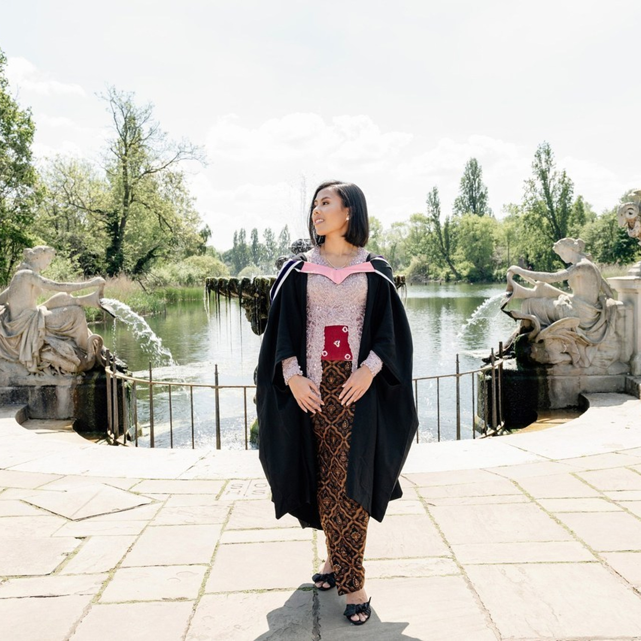 REVIEWS. FAMILY AND WEDDING PHOTOGRAPHER IN LONDON MARINA RIVA