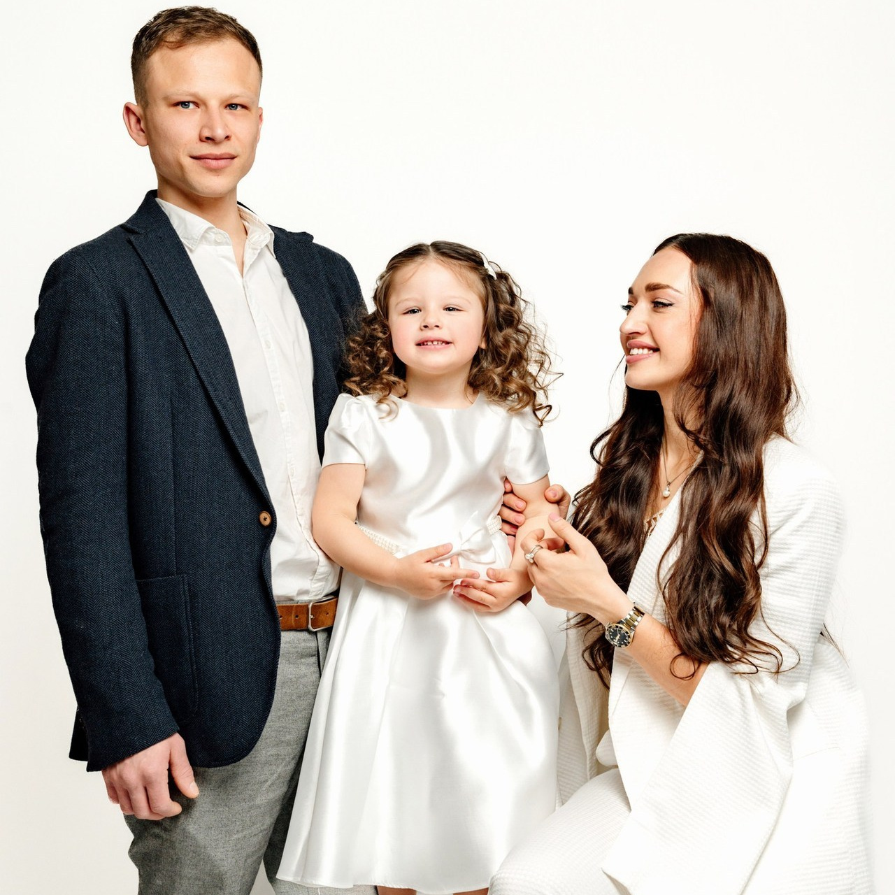 REVIEWS. FAMILY AND WEDDING PHOTOGRAPHER IN LONDON MARINA RIVA