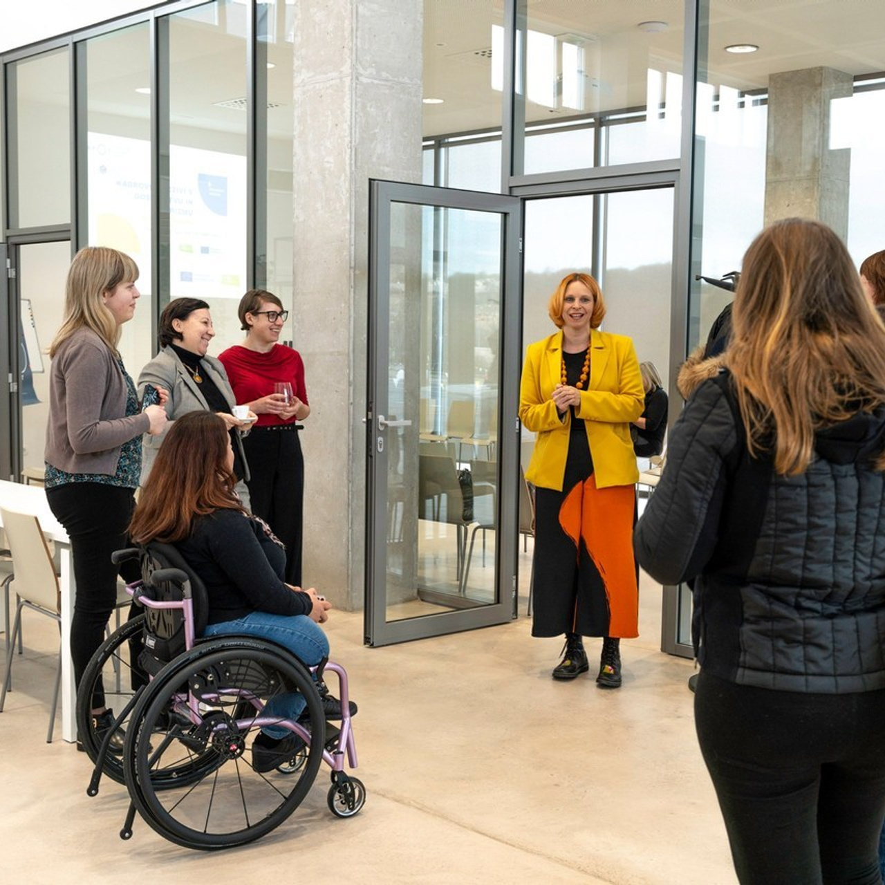 Povratne informacije. Fotografinja in videografinja Mariia Bortiakova iz Slovenije: fotografiranje dogodkov, portretov in snemanje videov po vsej Sloveniji