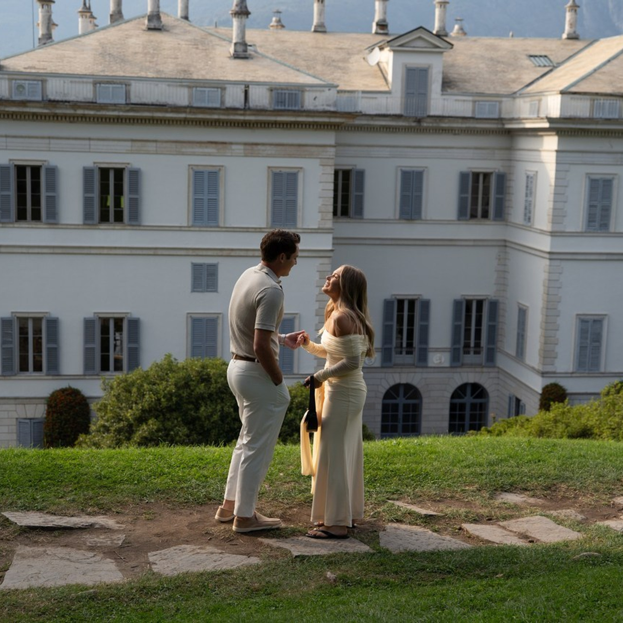 Lake Como Proposal Photographer | Surprise Proposals & Engagements