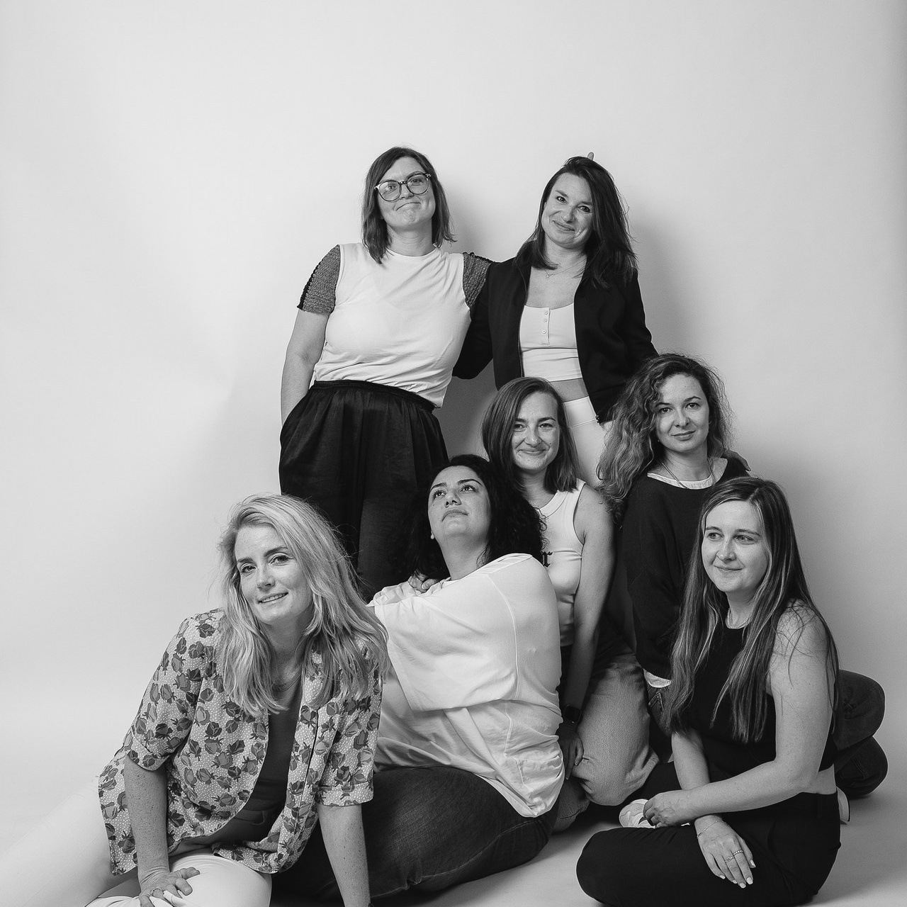 Фотостудия Моменты в Белграде   | Фотостудия с зеркалом без фотографа. Моменты. Фотостудия в самом сердце Белграда