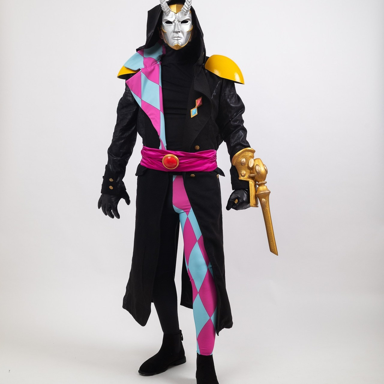 Фотостудия Моменты в Белграде   | Фотостудия с зеркалом без фотографа. Моменты. Фотостудия в самом сердце Белграда