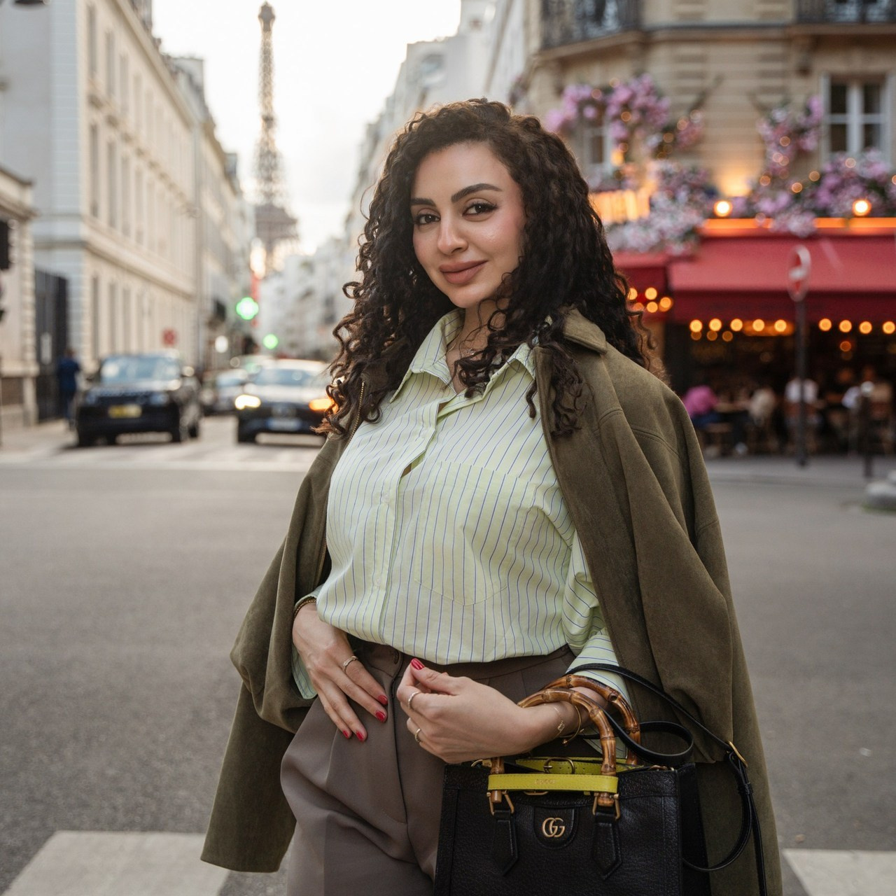 Photographer in Paris|Solo and groups, portraits & content, couples photo-shoot in Paris at the best locations