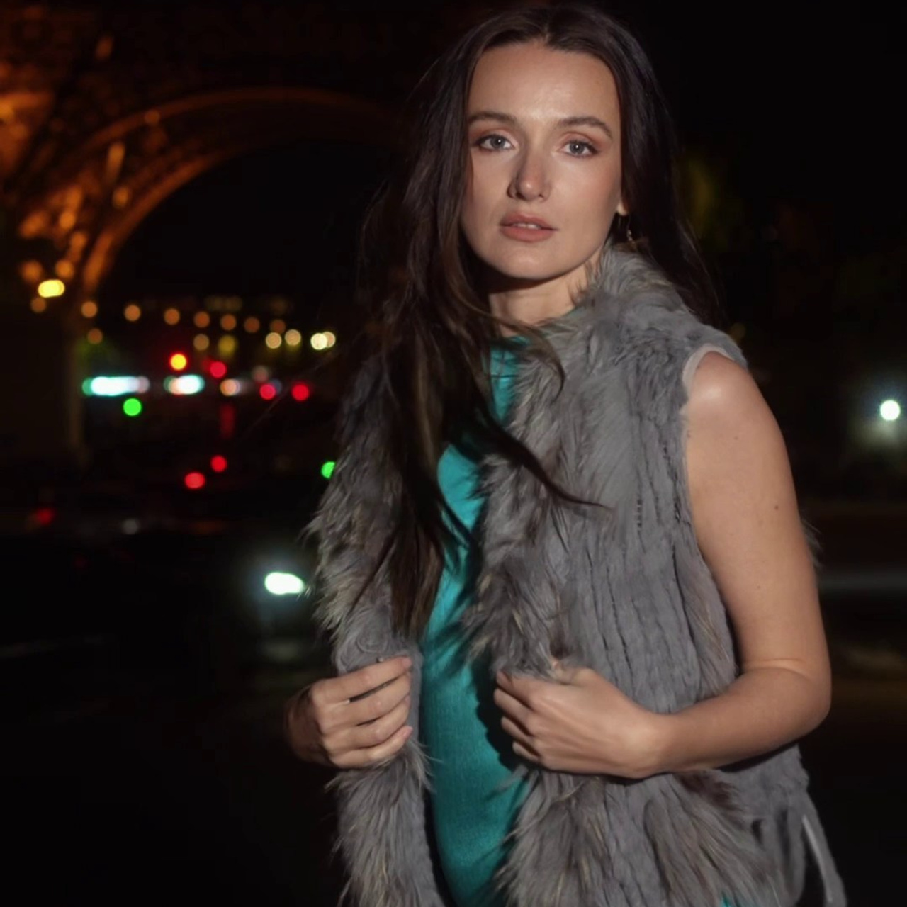 Photographer in Paris Yulia Shkadina | Couples, engagement, pre-wedding, individual photo-shoots in Paris at the best locations