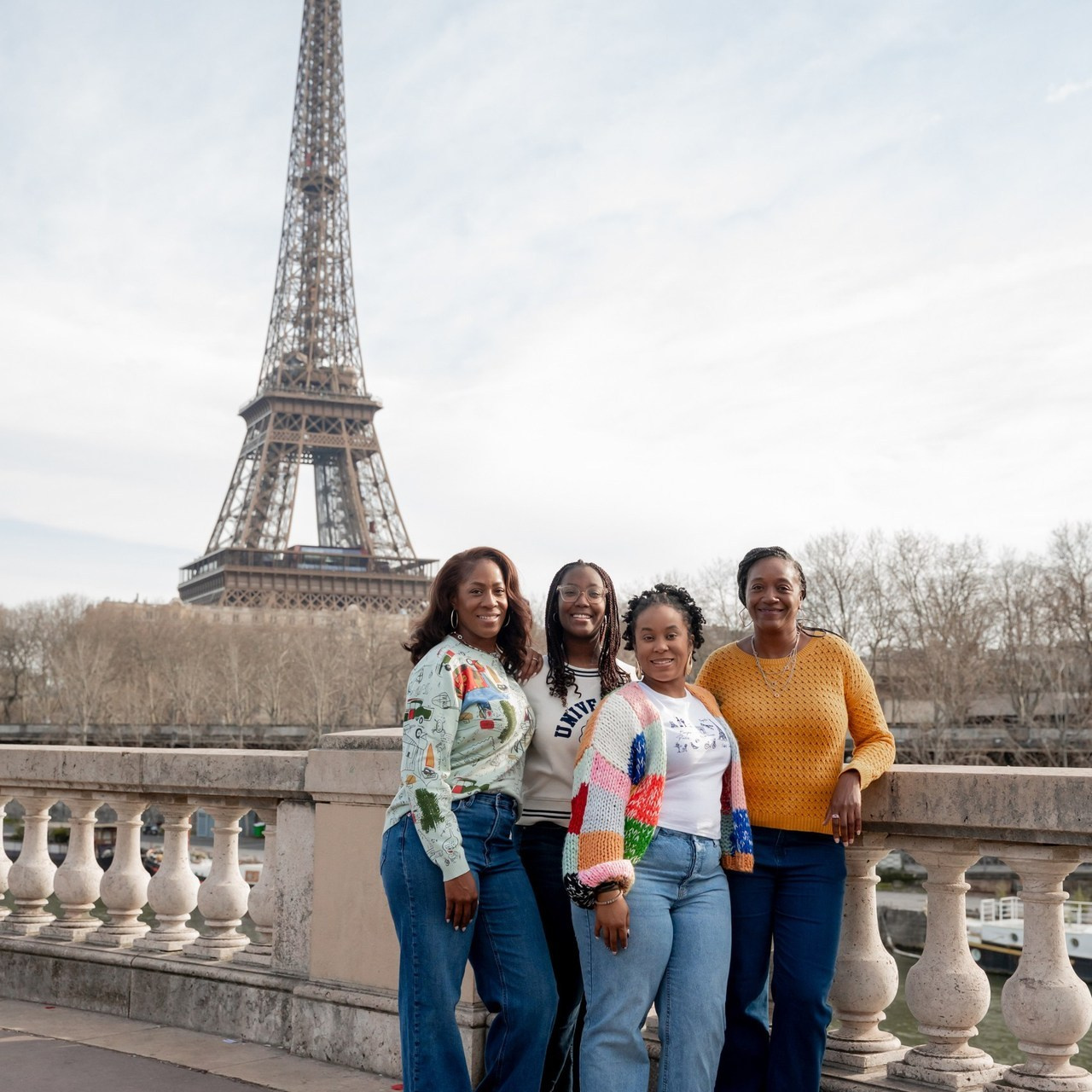 Best photo session in Paris. Photographer with 15 years of experience — Phelipe Paraense