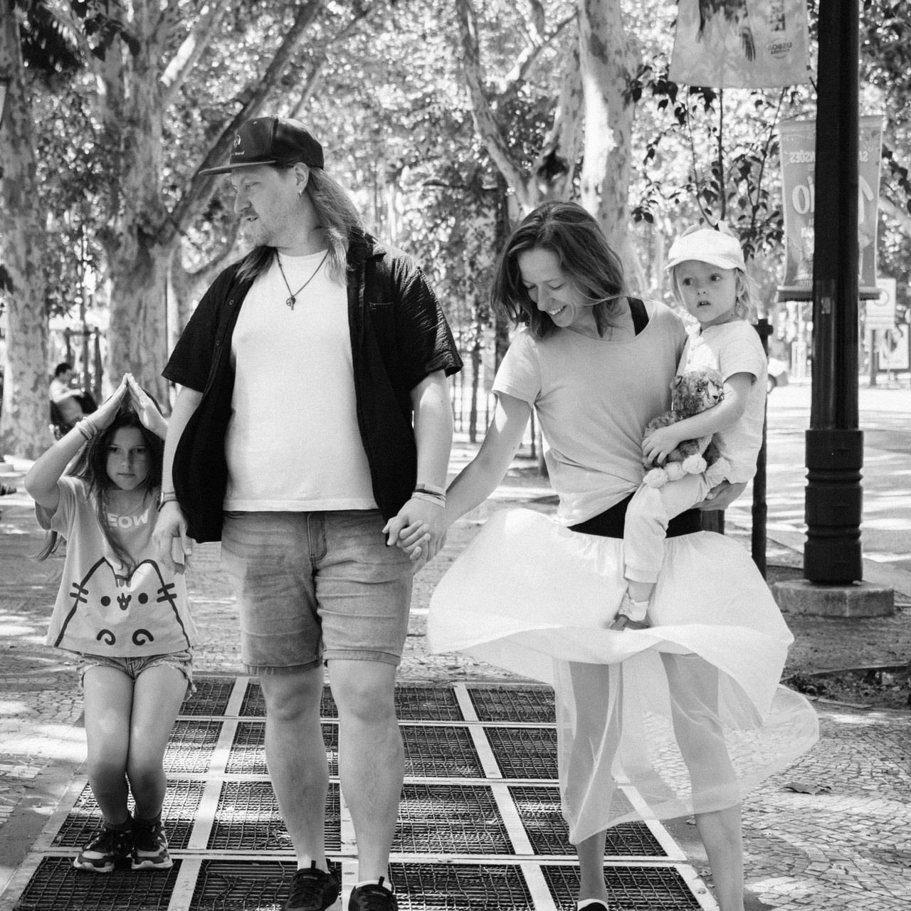 Reviews. Photographer in Lisbon Elena Lialina