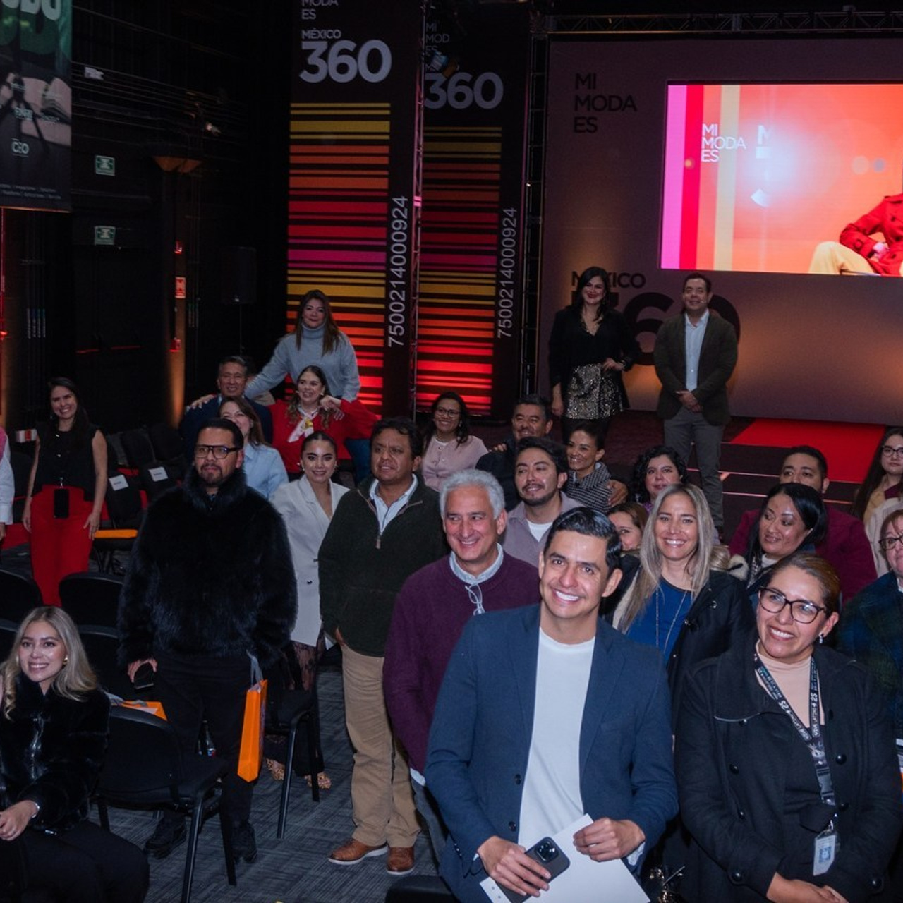 Testimonios. Fotógrafo de eventos en Cuidad de Mexico Dasha Shchukova